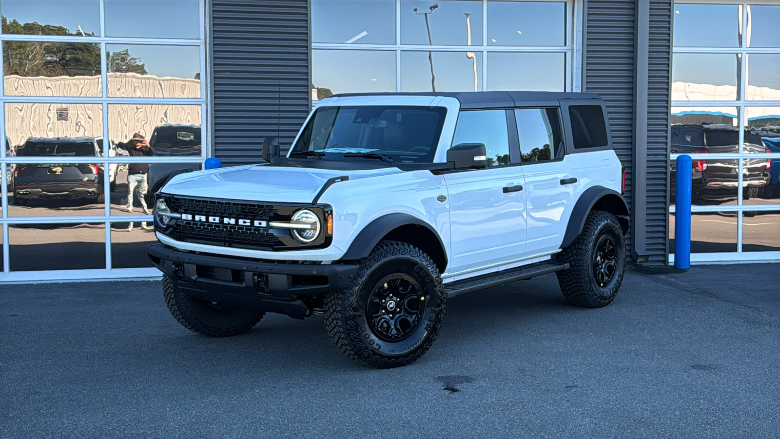 2024 Ford Bronco Wildtrak 1