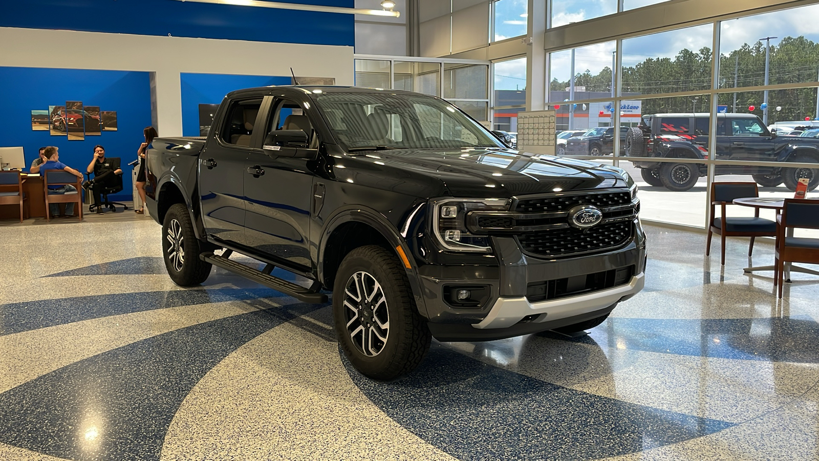 2024 Ford Ranger Lariat 8