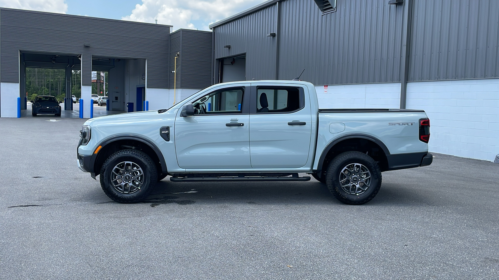 2024 Ford Ranger XLT 2