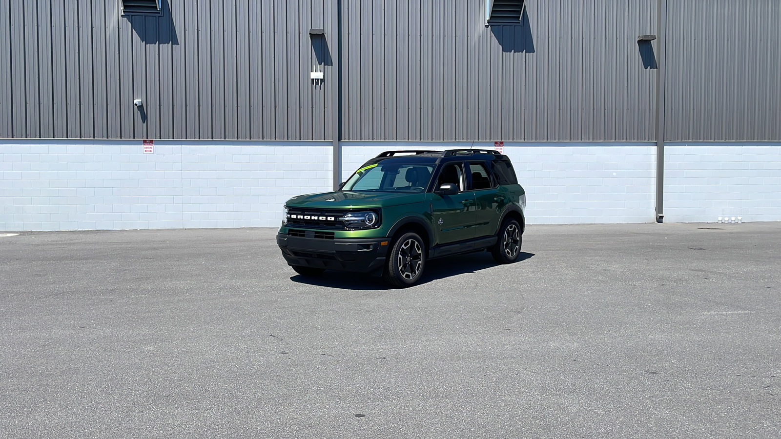 2024 Ford Bronco Sport Outer Banks 1