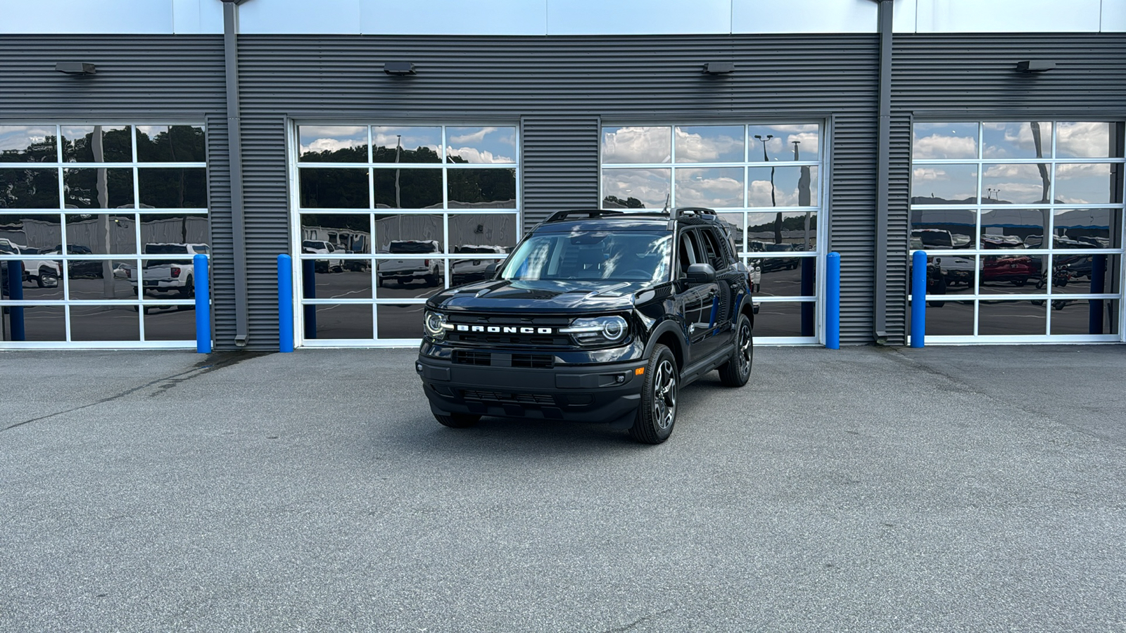 2024 Ford Bronco Sport Outer Banks 1