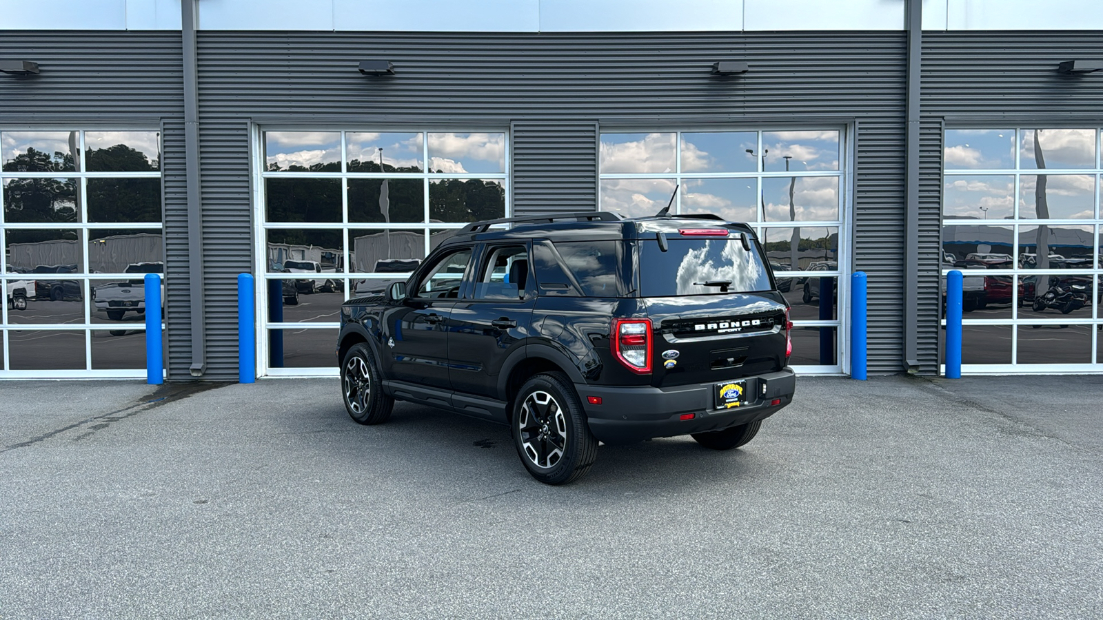 2024 Ford Bronco Sport Outer Banks 3