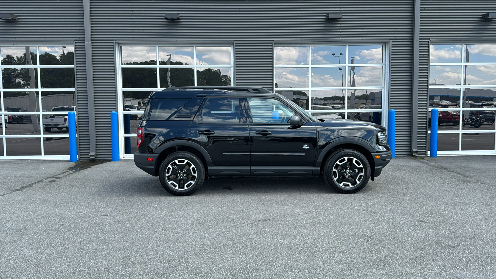 2024 Ford Bronco Sport Outer Banks 8