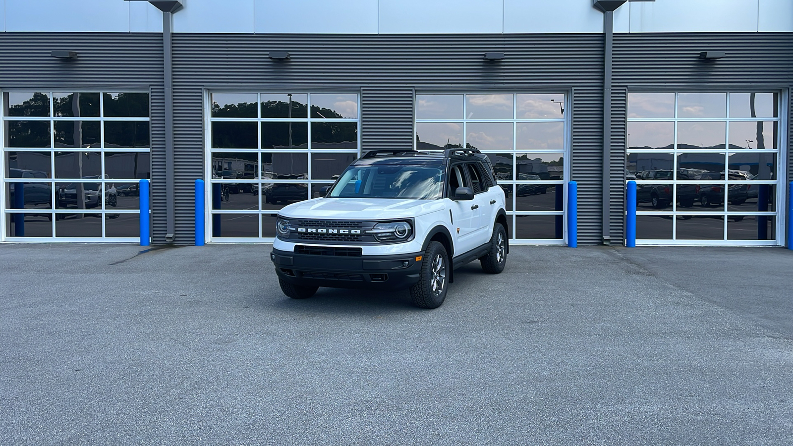 2024 Ford Bronco Sport Badlands 1