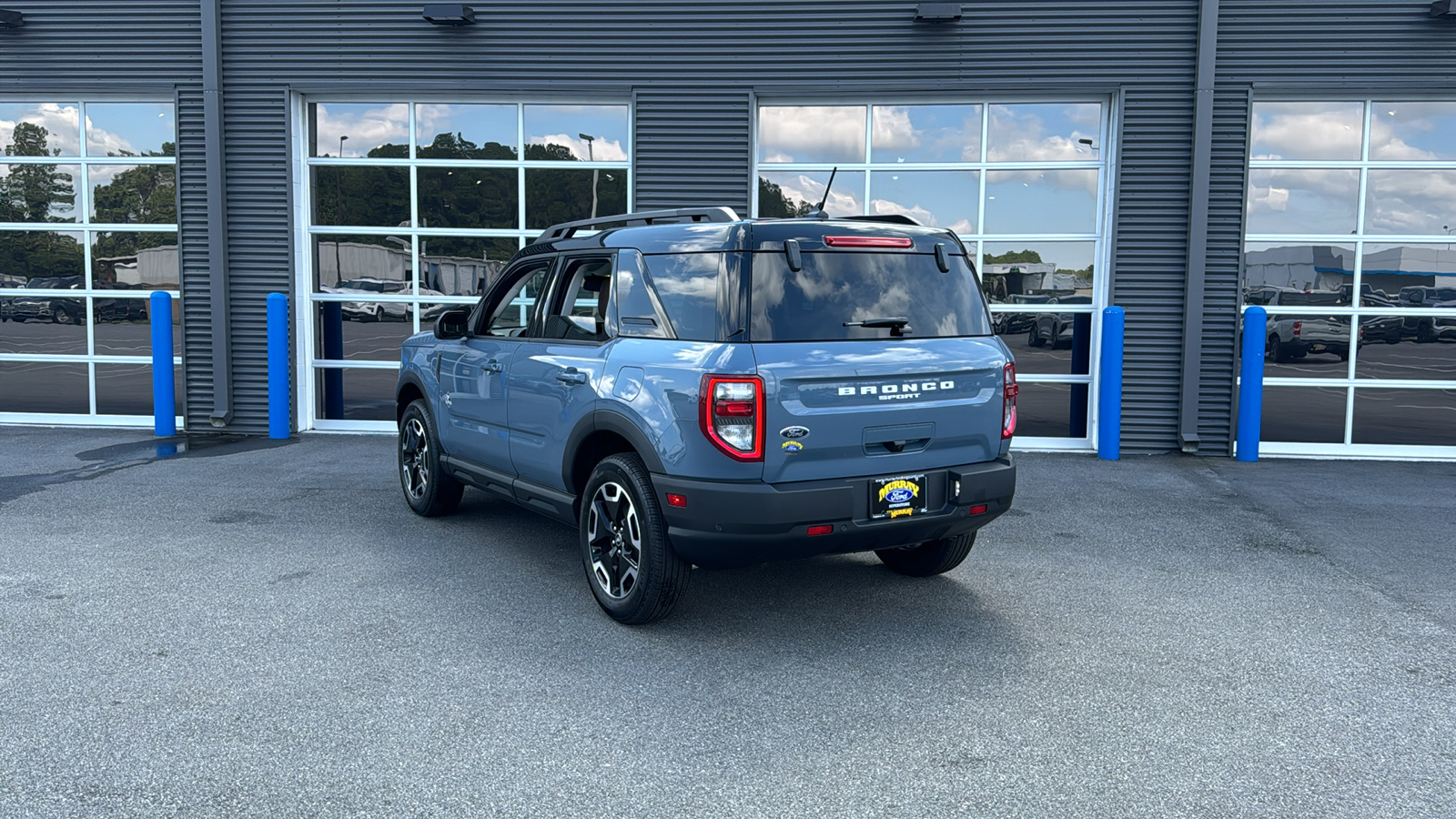 2024 Ford Bronco Sport Outer Banks 3