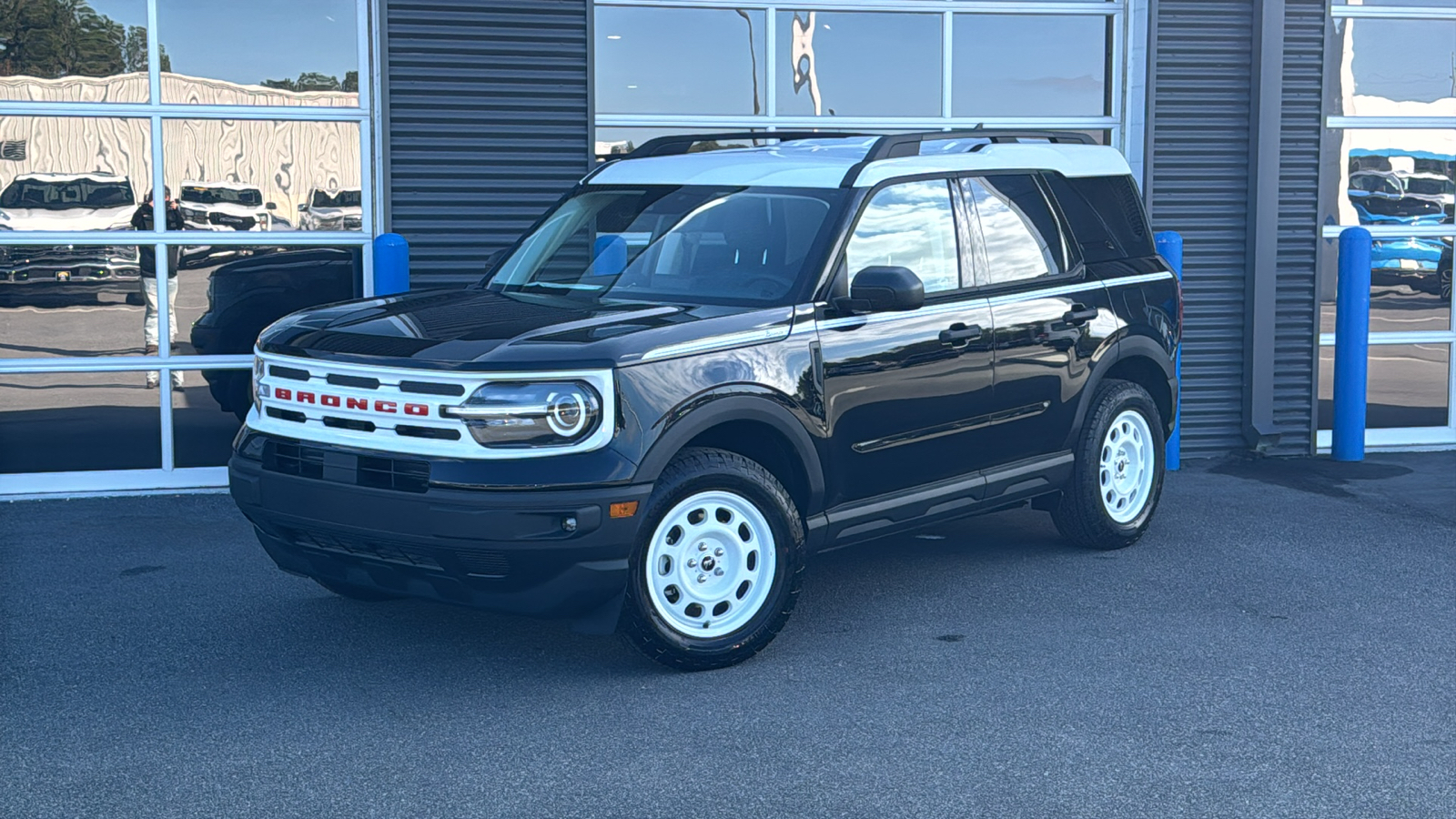 2024 Ford Bronco Sport Heritage 1