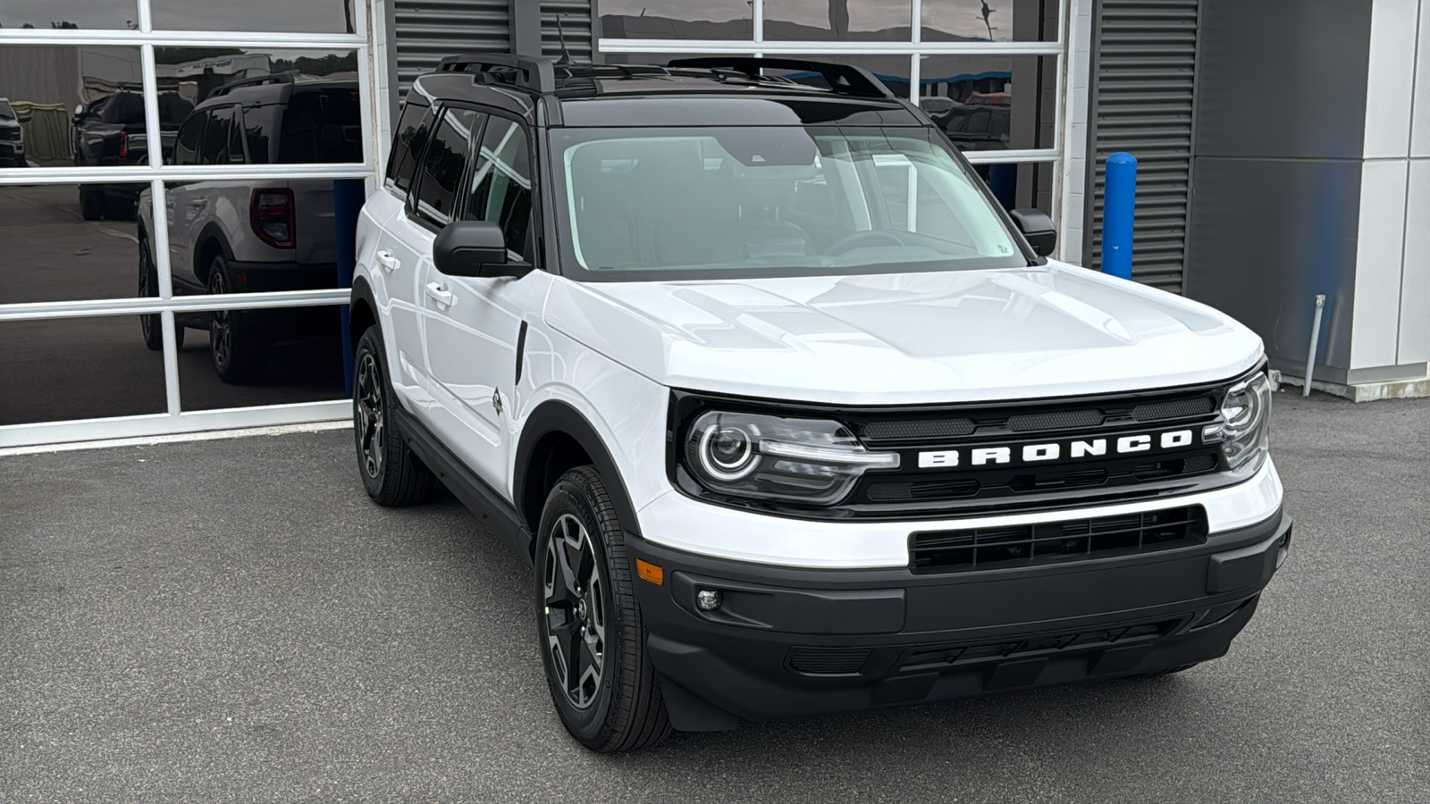 2024 Ford Bronco Sport Outer Banks 27