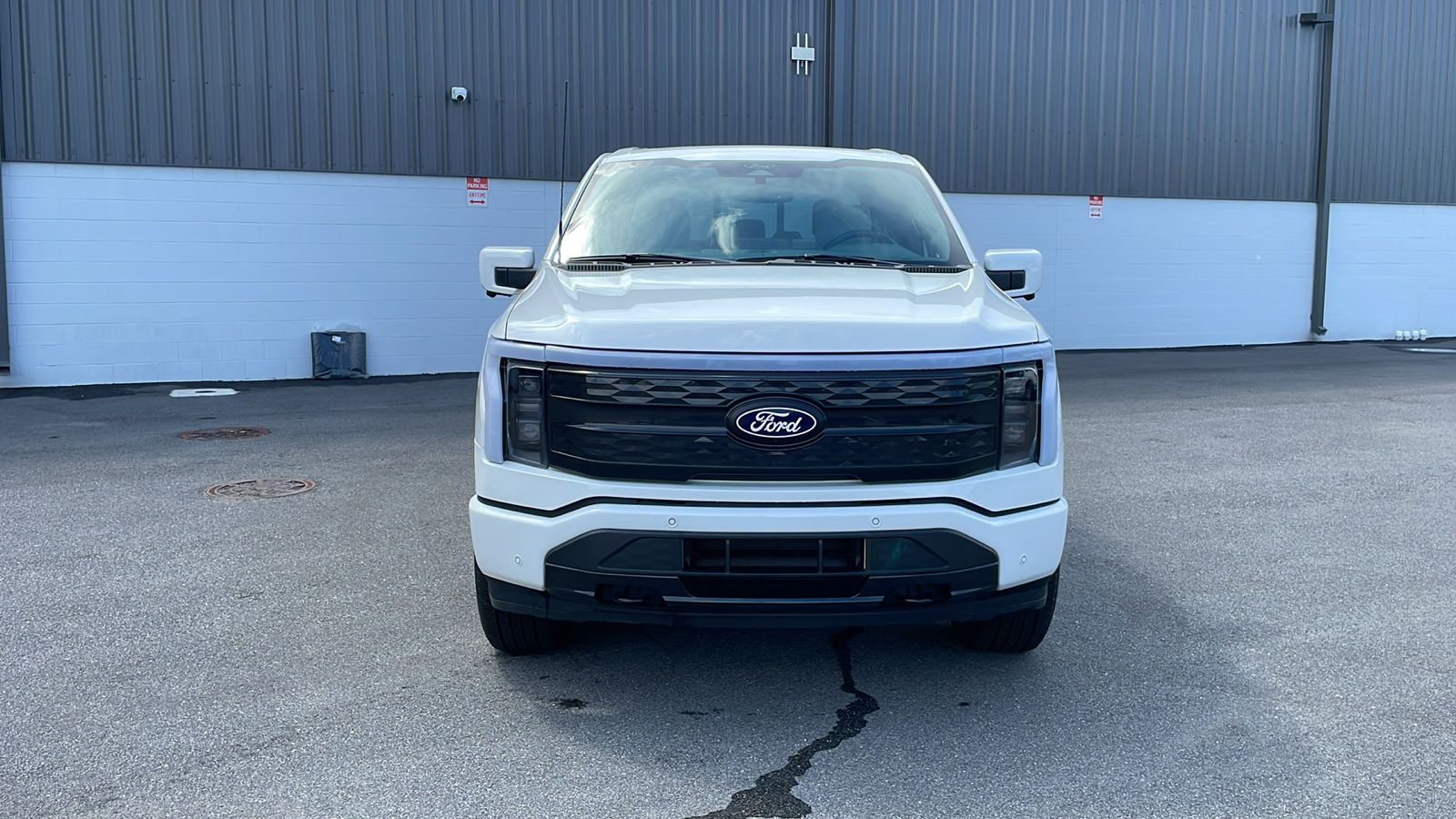 2024 Ford F-150 Lightning Platinum 9