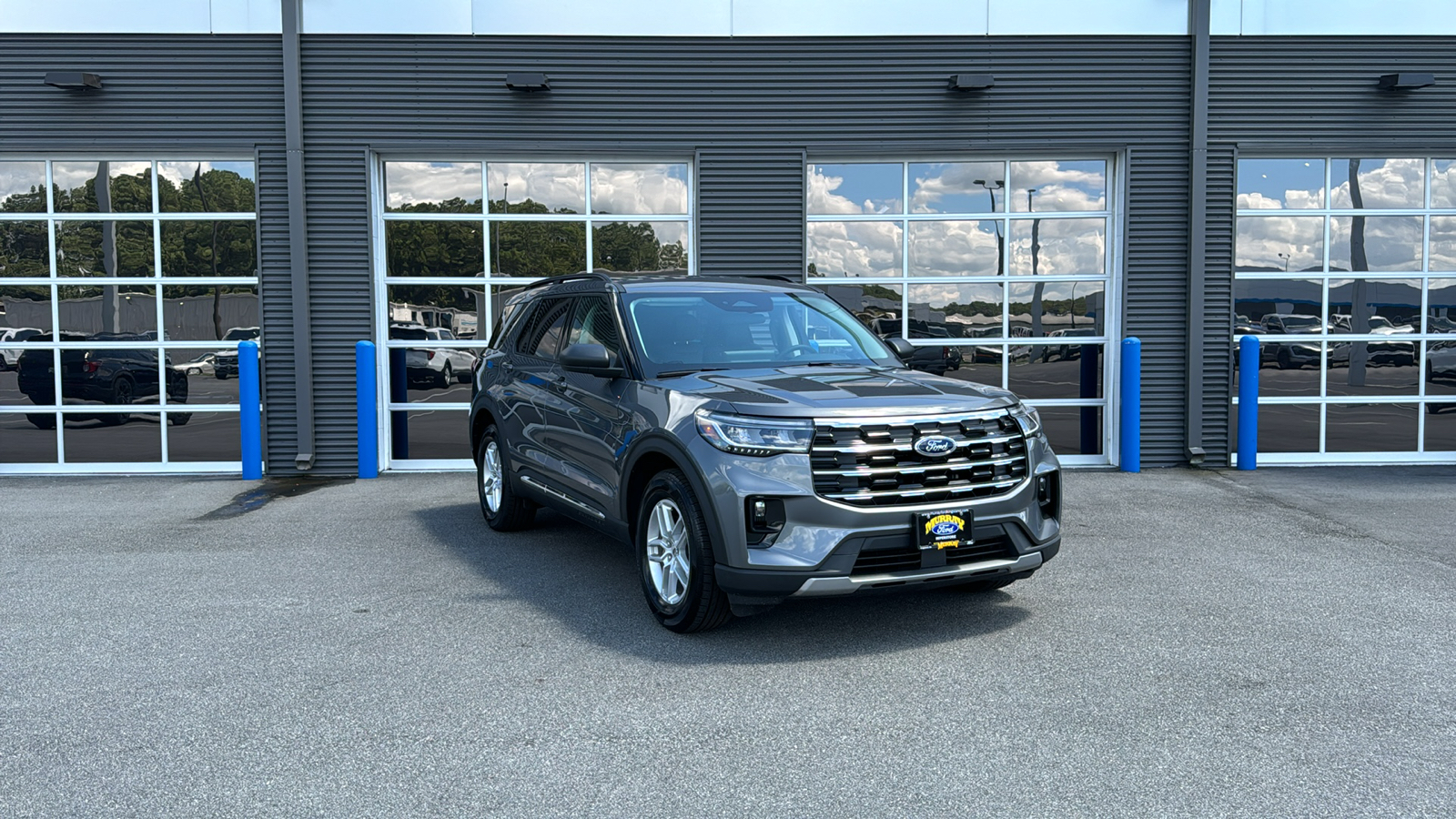 2025 Ford Explorer Active 9