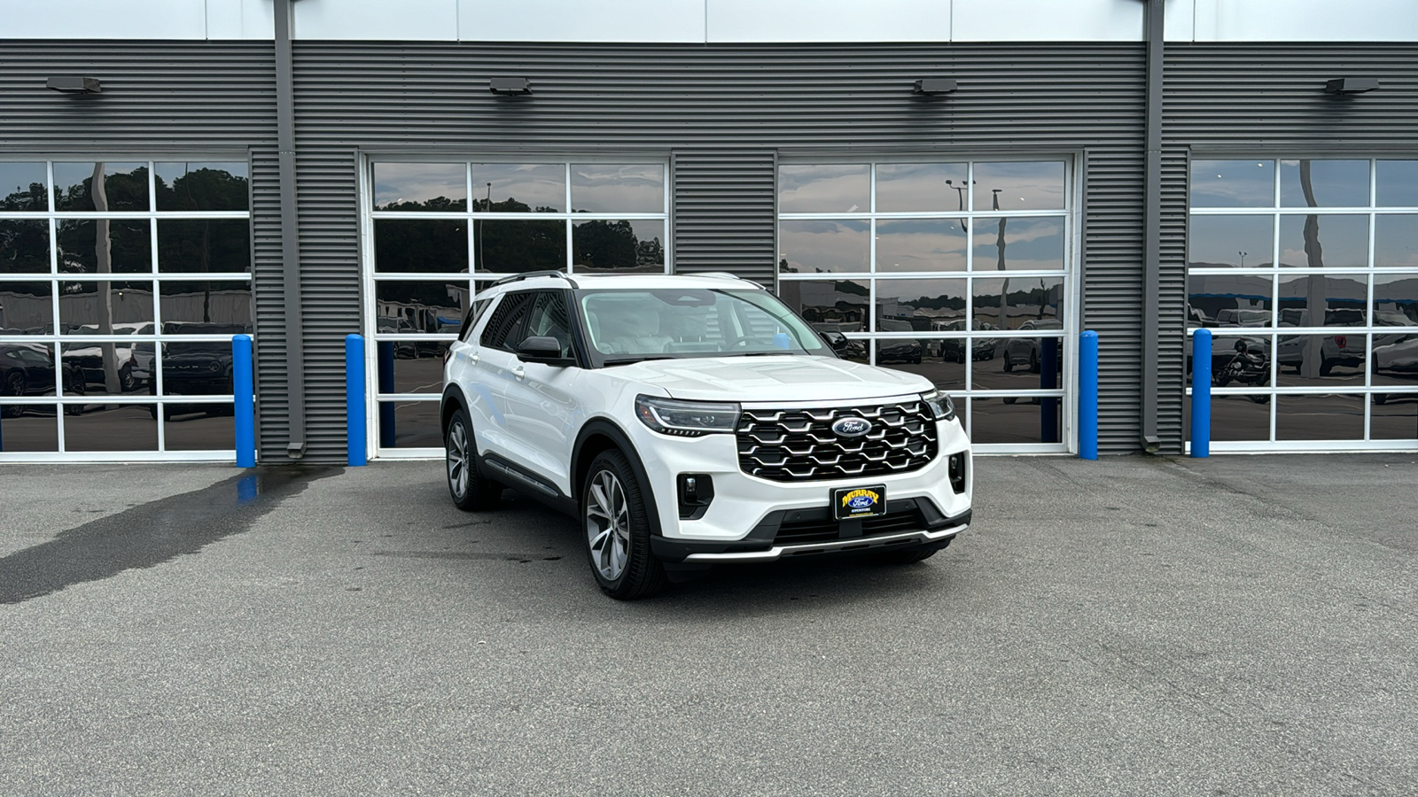 2025 Ford Explorer Platinum 9