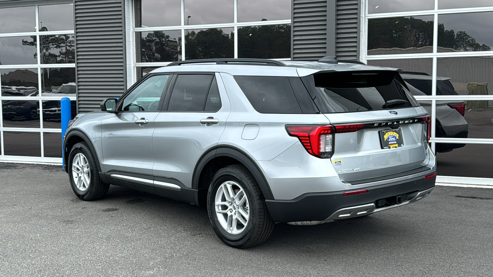 2025 Ford Explorer Active 3