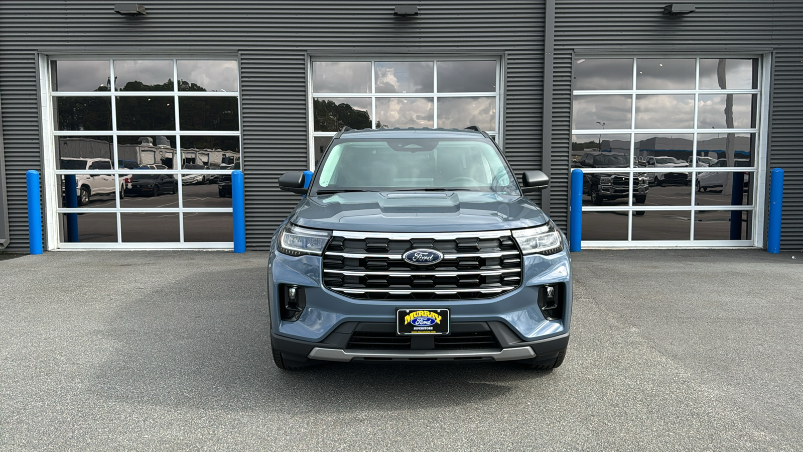 2025 Ford Explorer Active 10