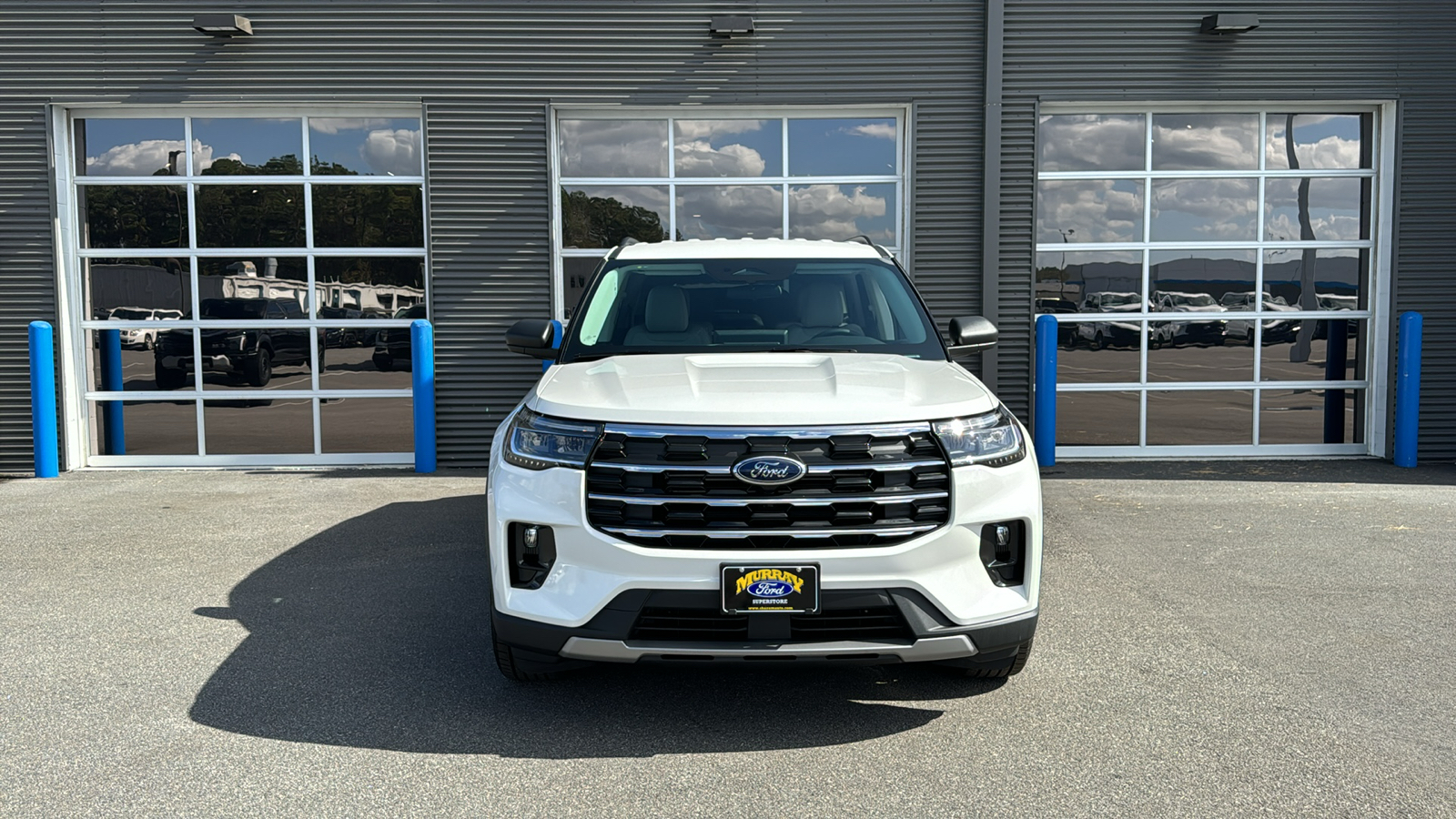 2025 Ford Explorer Active 10