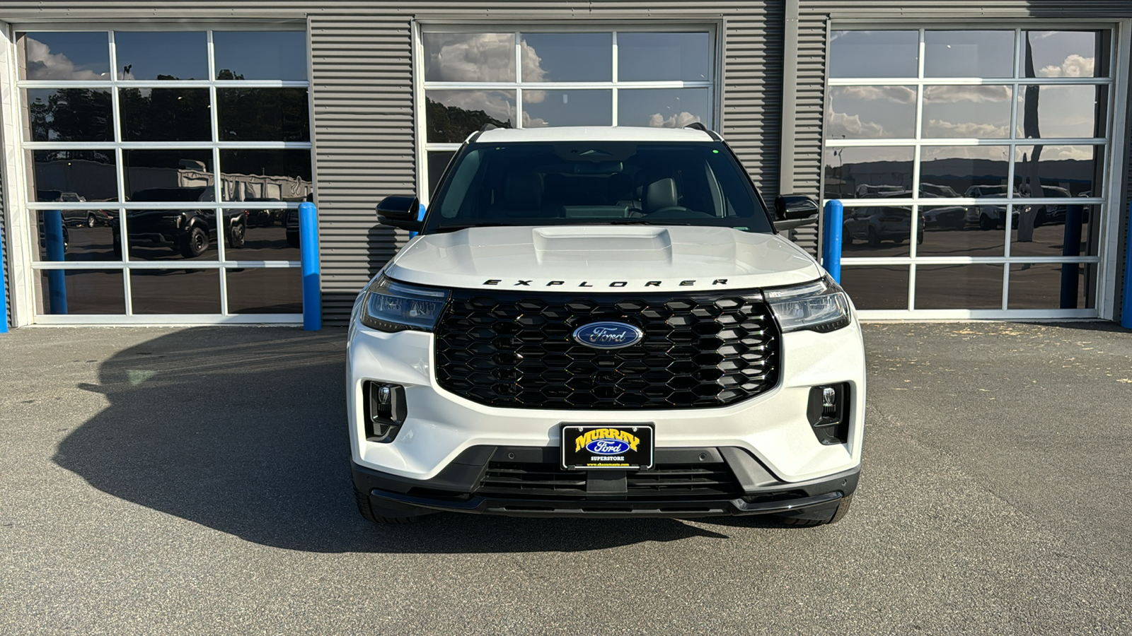 2025 Ford Explorer ST-Line 10