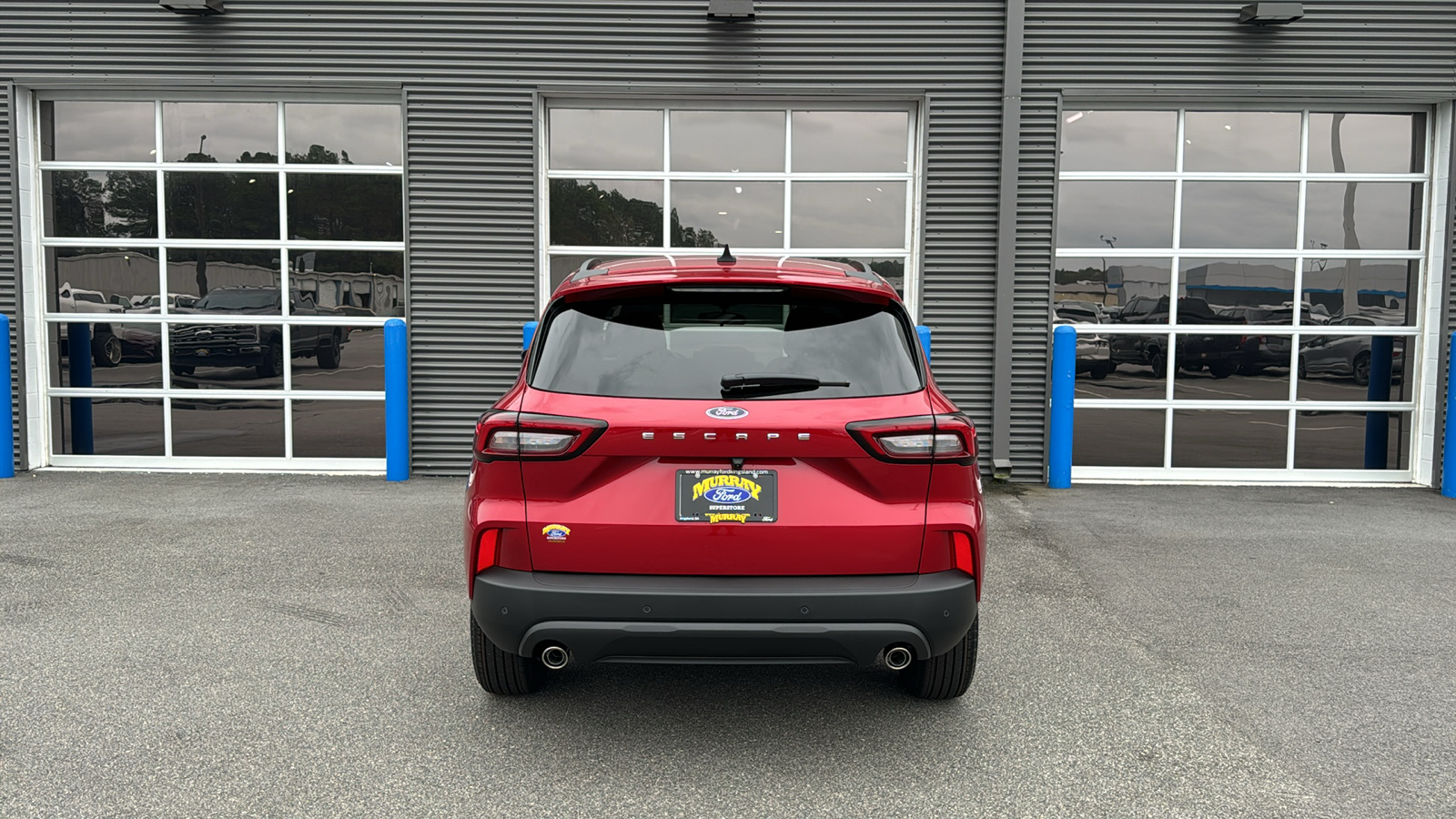 2025 Ford Escape ST-Line 4