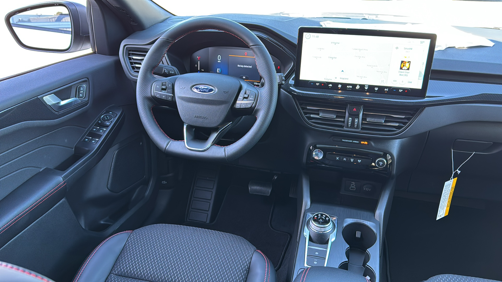 2025 Ford Escape ST-Line 29