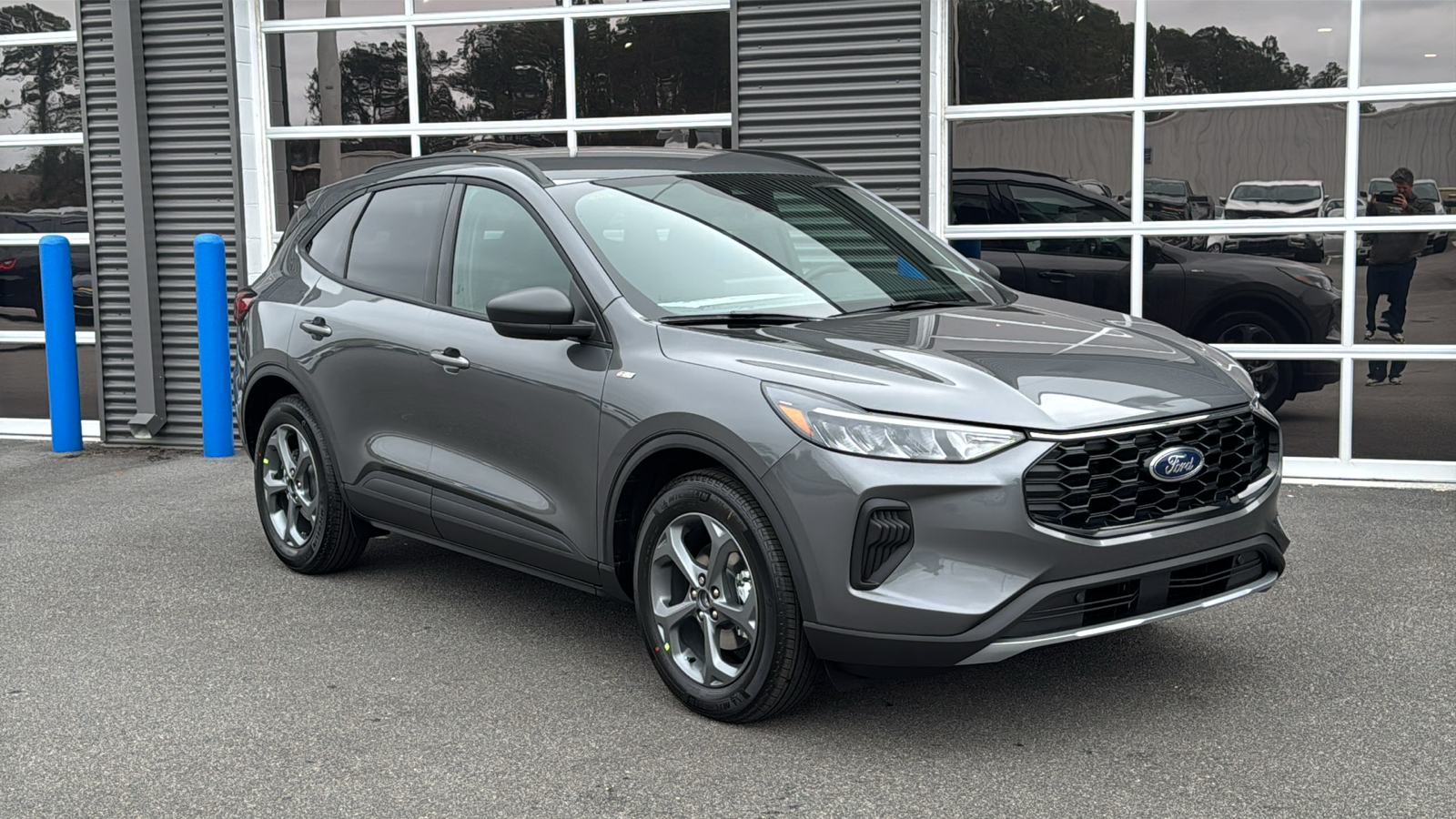 2025 Ford Escape Hybrid ST-Line 10