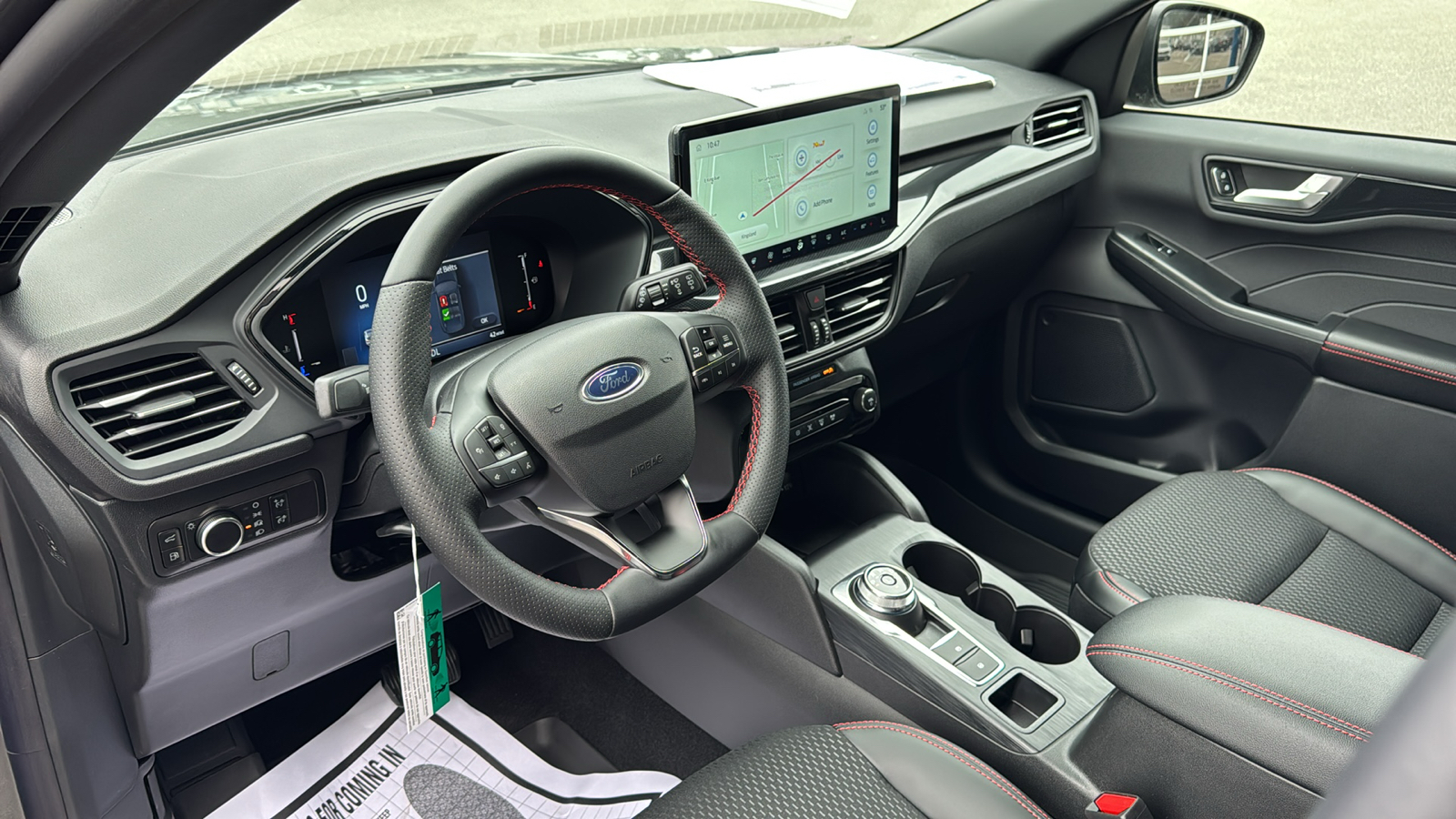 2025 Ford Escape Hybrid ST-Line 16