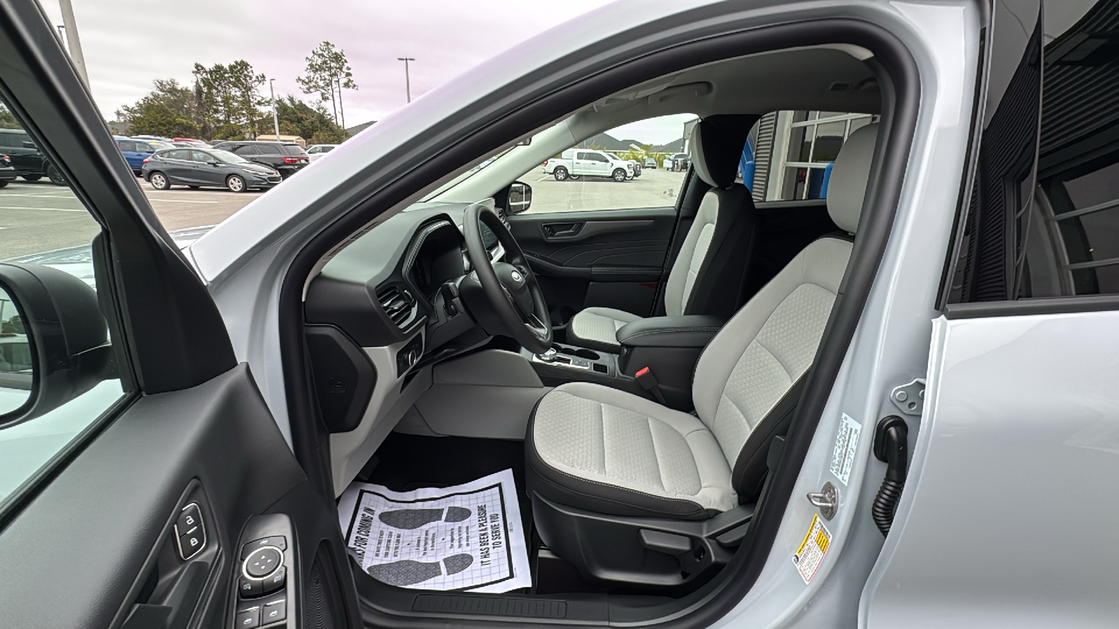 2025 Ford Escape Active 14