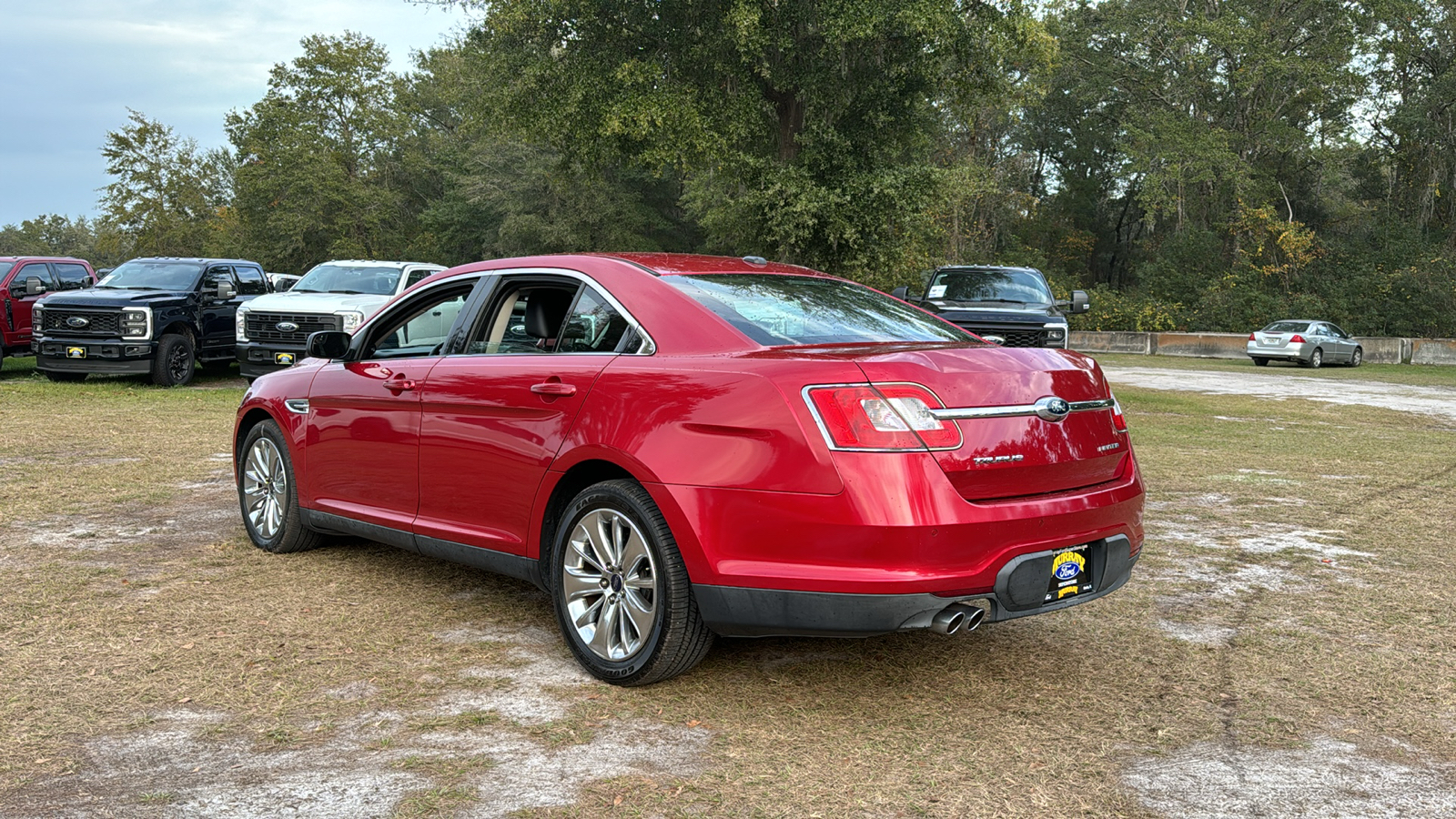 2012 Ford Taurus Limited 4