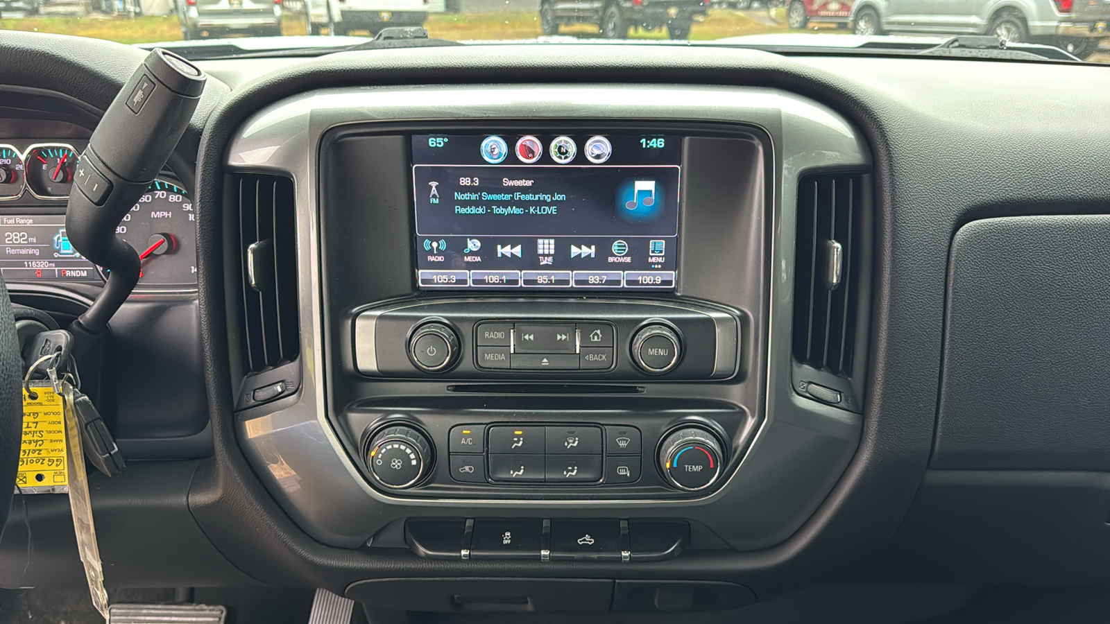 2016 Chevrolet Silverado 1500 LT 23