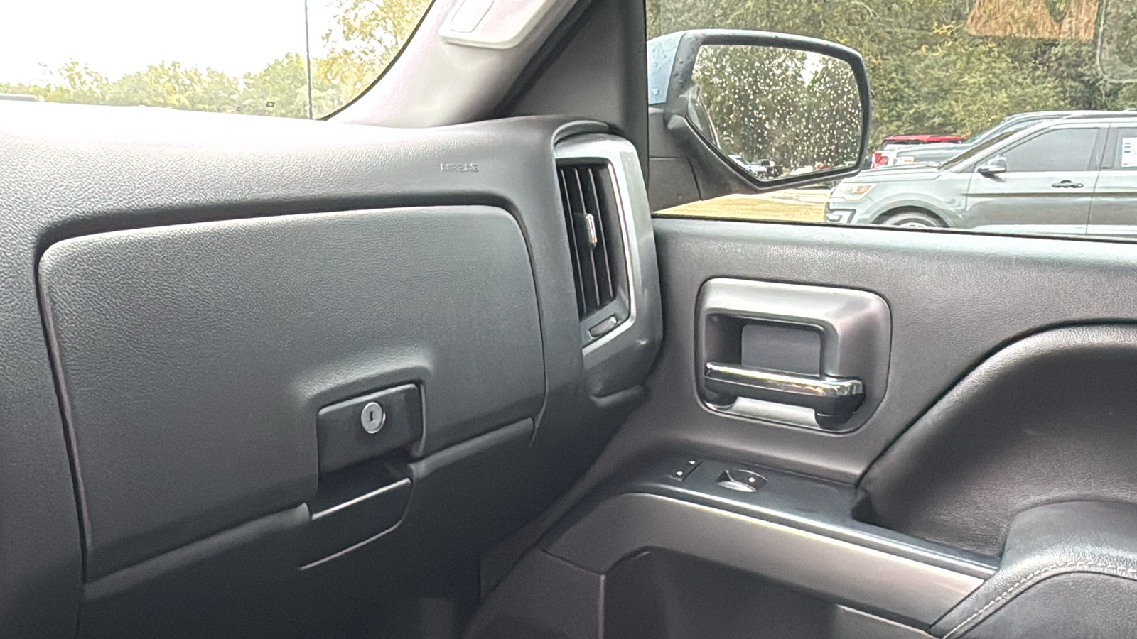 2016 Chevrolet Silverado 1500 LT 24