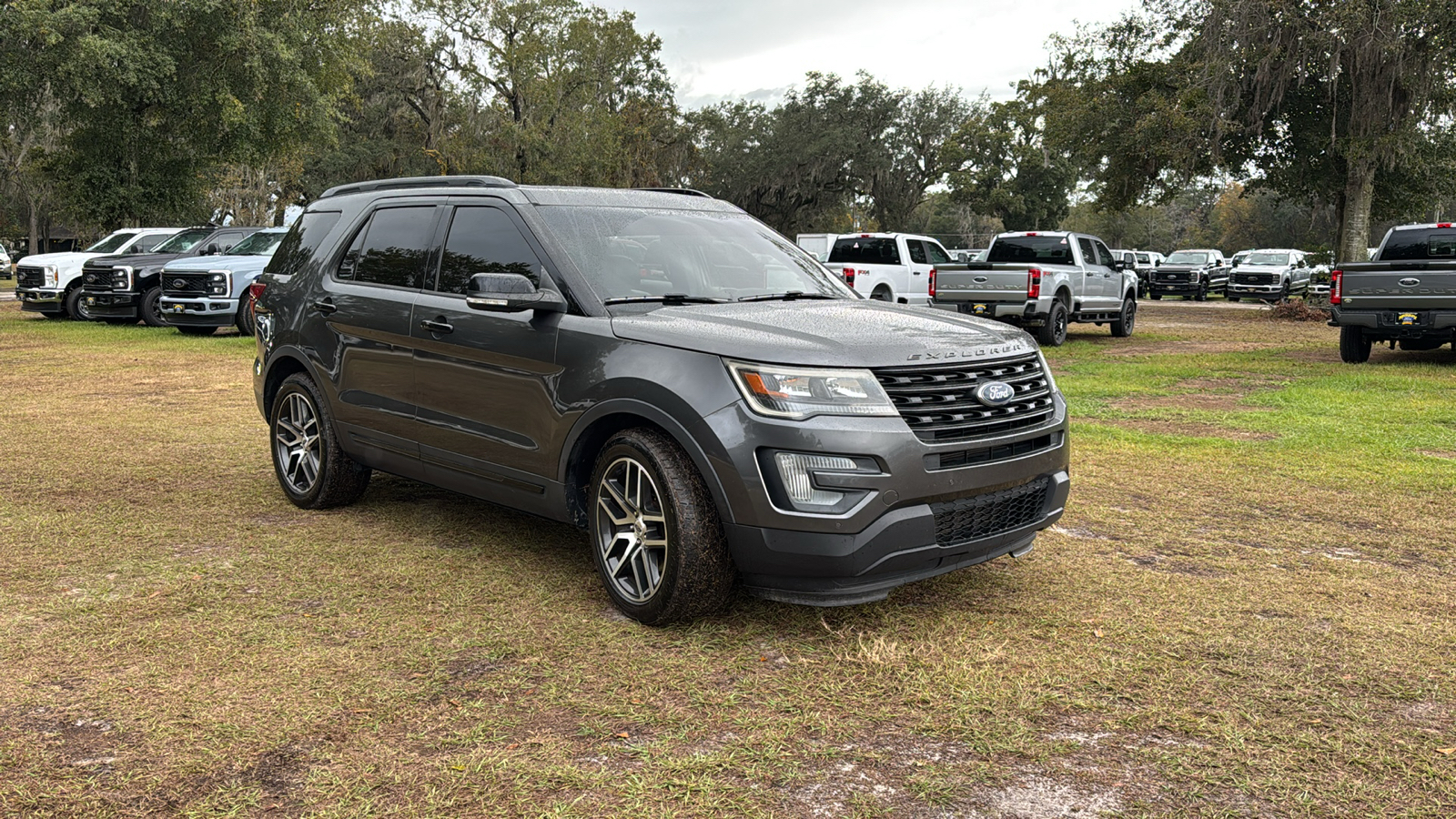 2016 Ford Explorer Sport 1