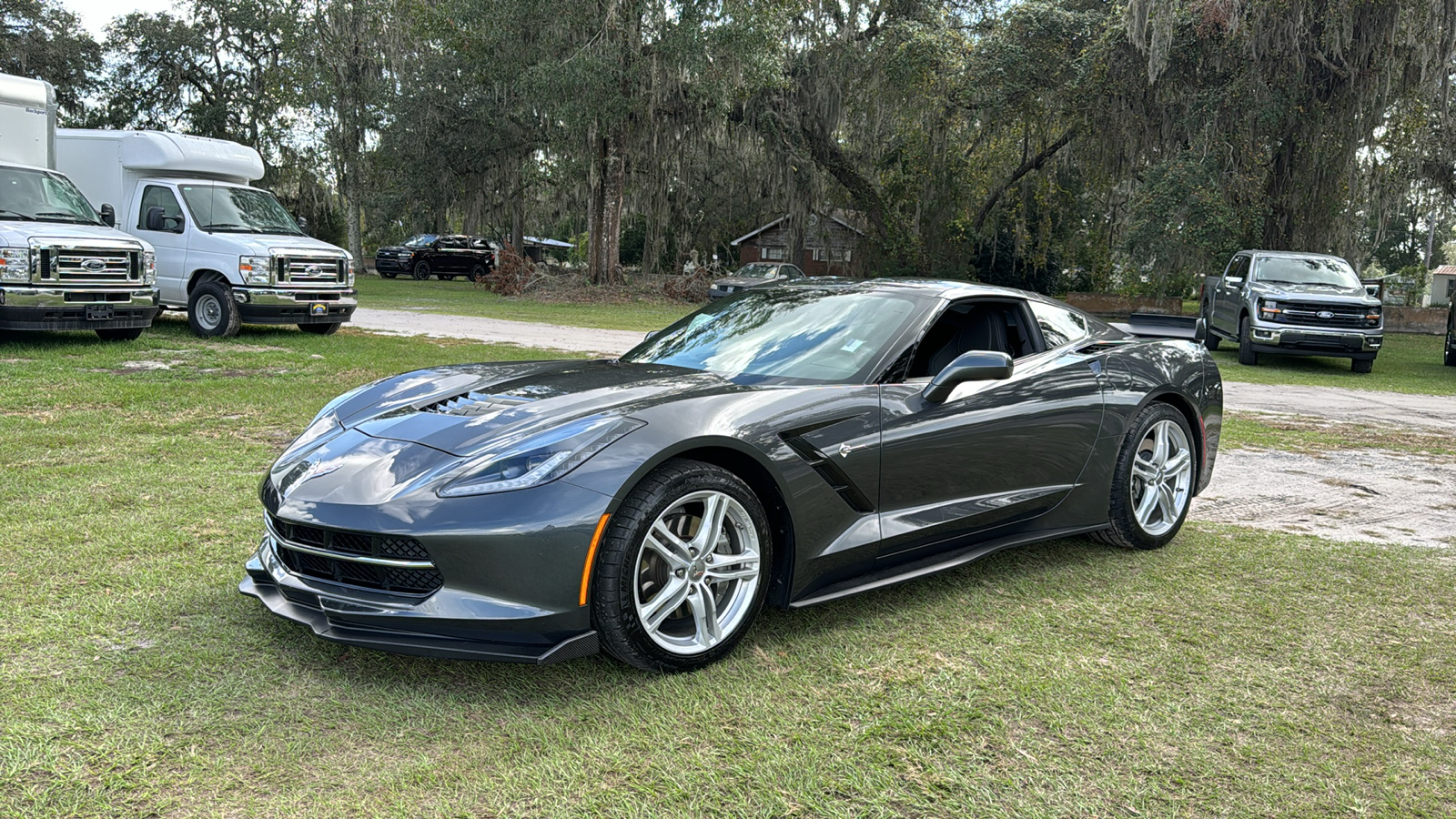 2017 Chevrolet Corvette Stingray 2