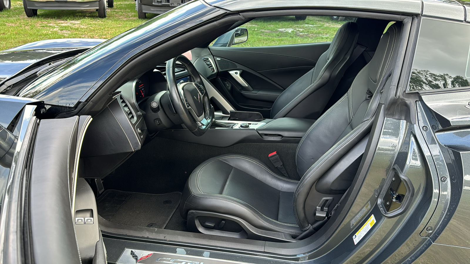 2017 Chevrolet Corvette Stingray 13