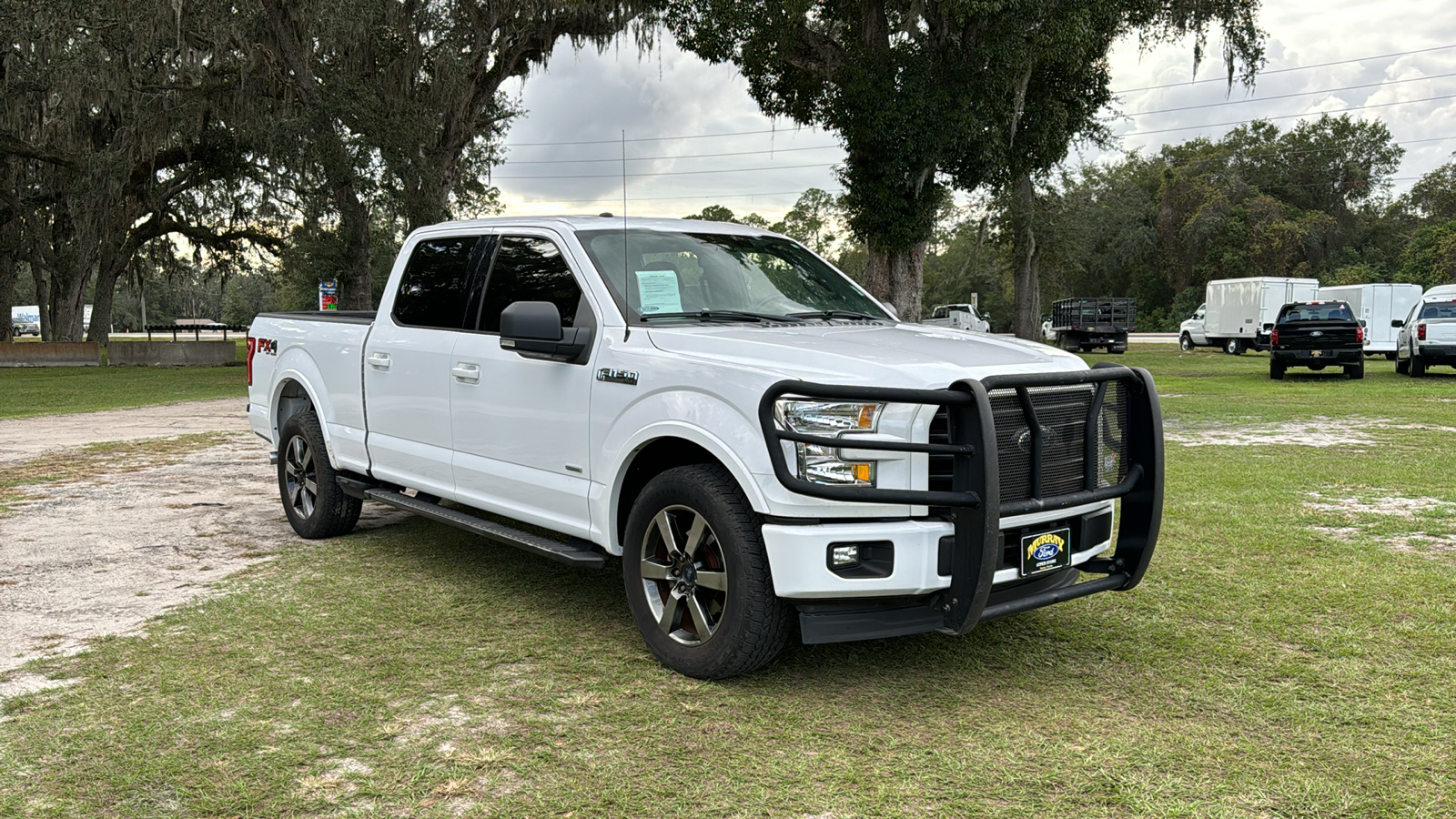 2017 Ford F-150 XLT 1