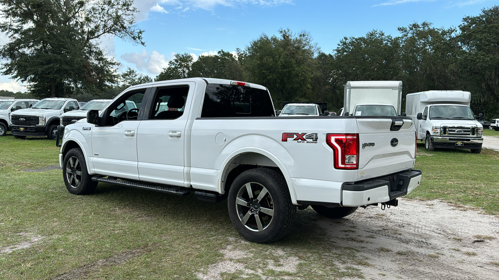 2017 Ford F-150 XLT 4