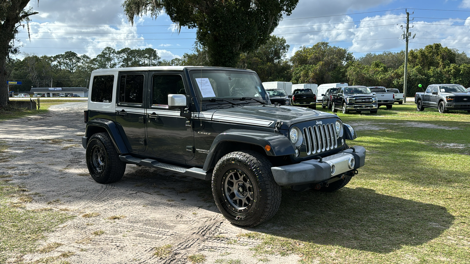 2017 Jeep Wrangler UNLIMITED CHIEF EDITION 1