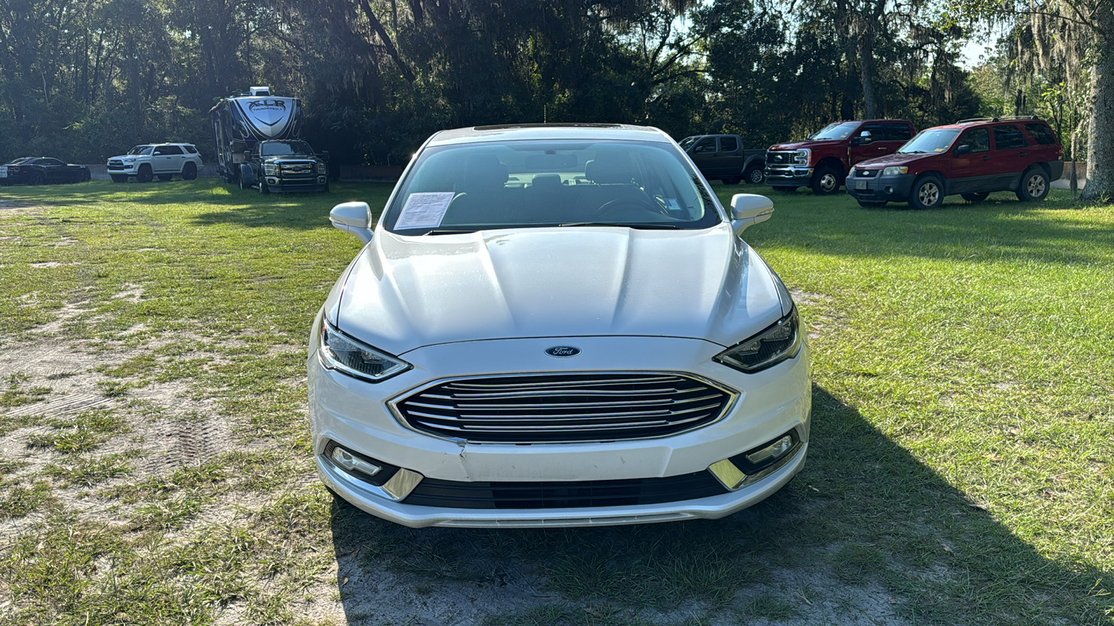 2017 Ford Fusion SE 11