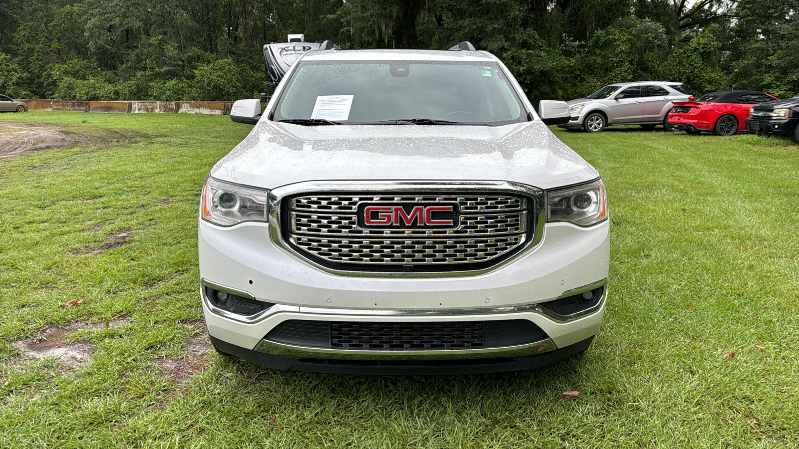 2017 GMC Acadia Denali 14