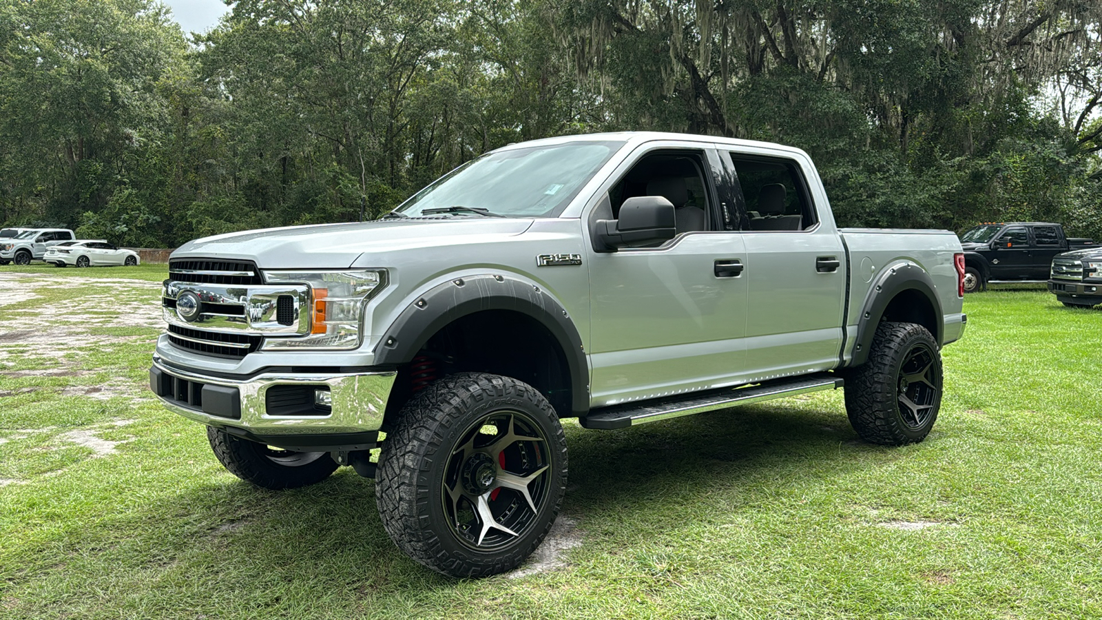 2018 Ford F-150 XLT 2