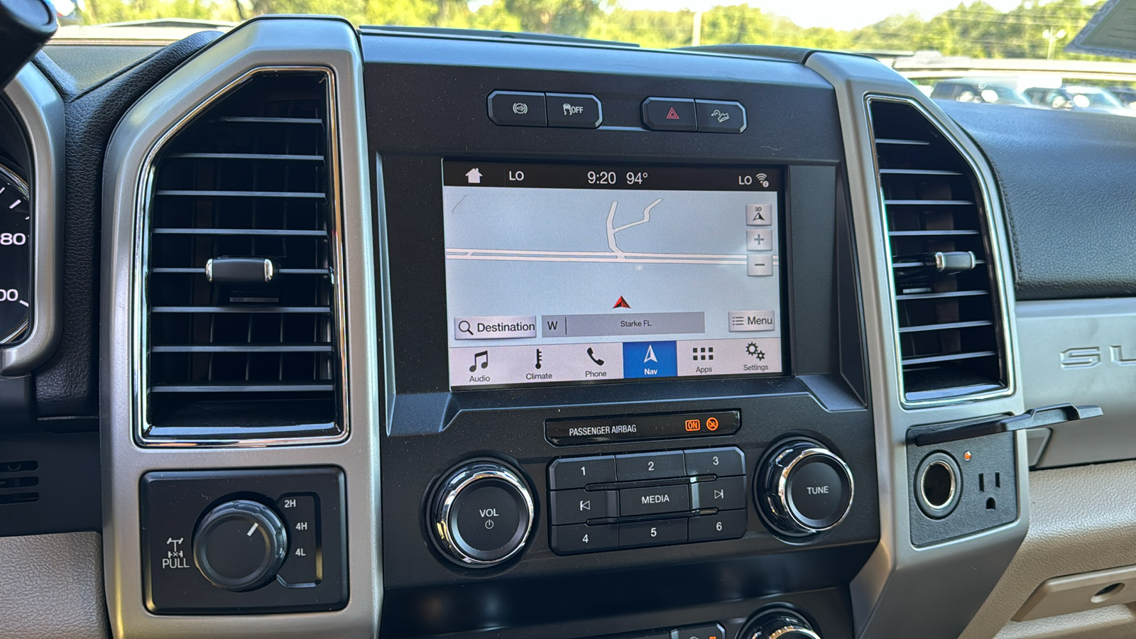 2019 Ford F-250SD Lariat 37