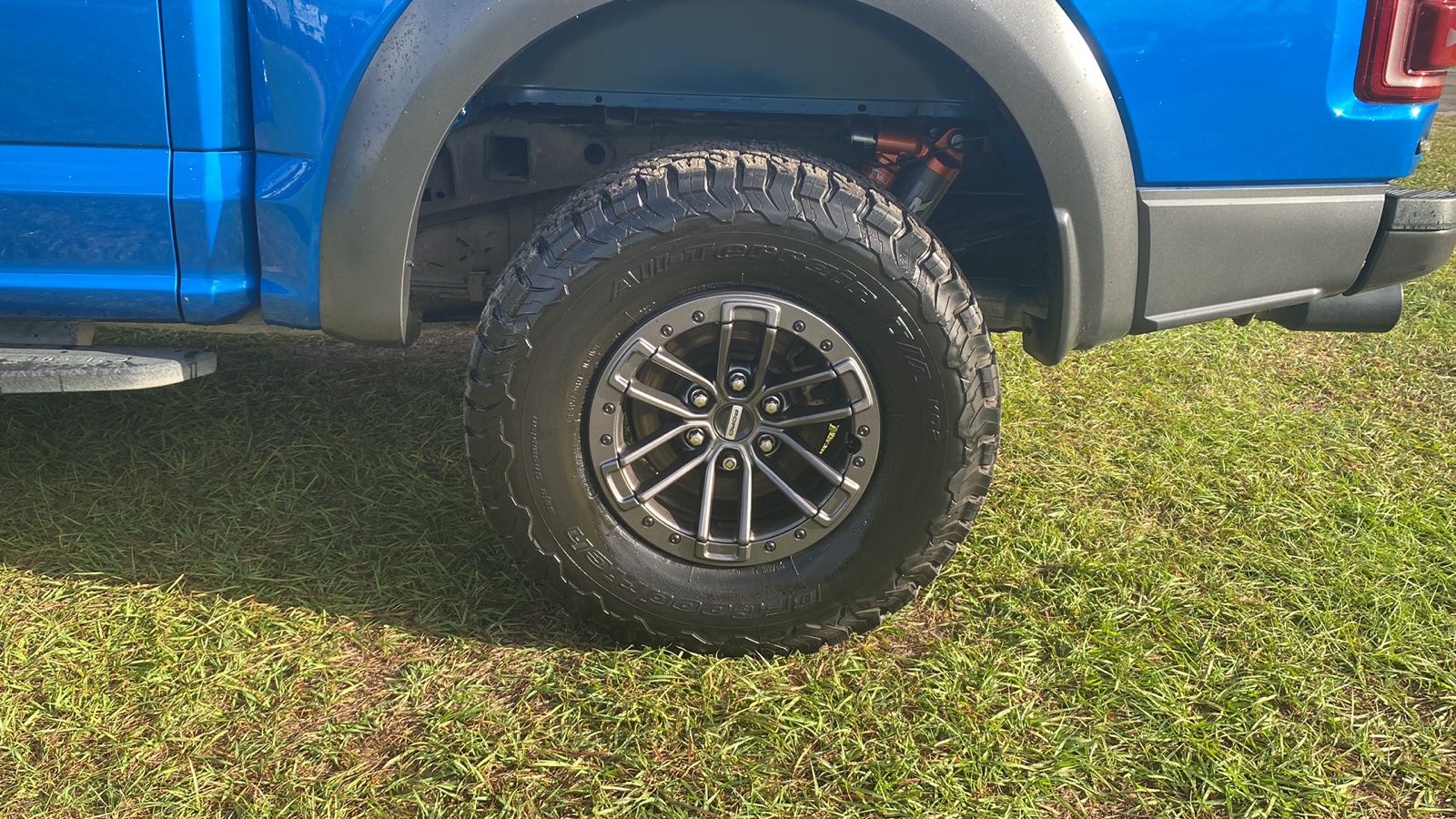 2019 Ford F-150 Raptor 21