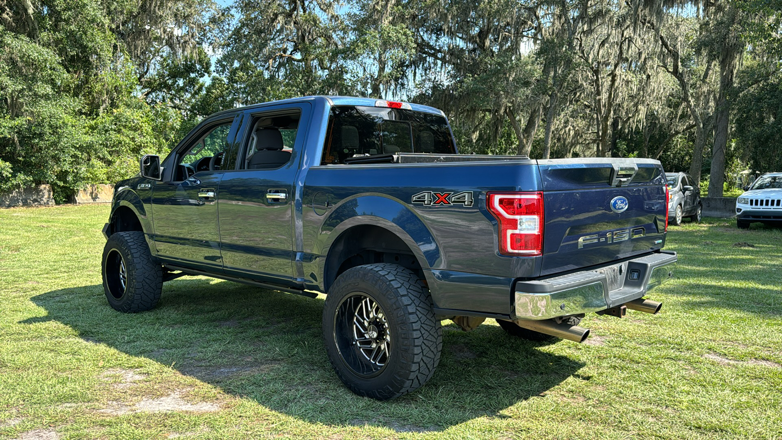 2019 Ford F-150 XLT 4