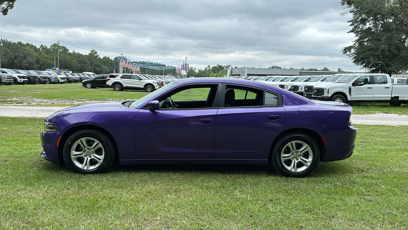 2019 Dodge Charger SXT 3