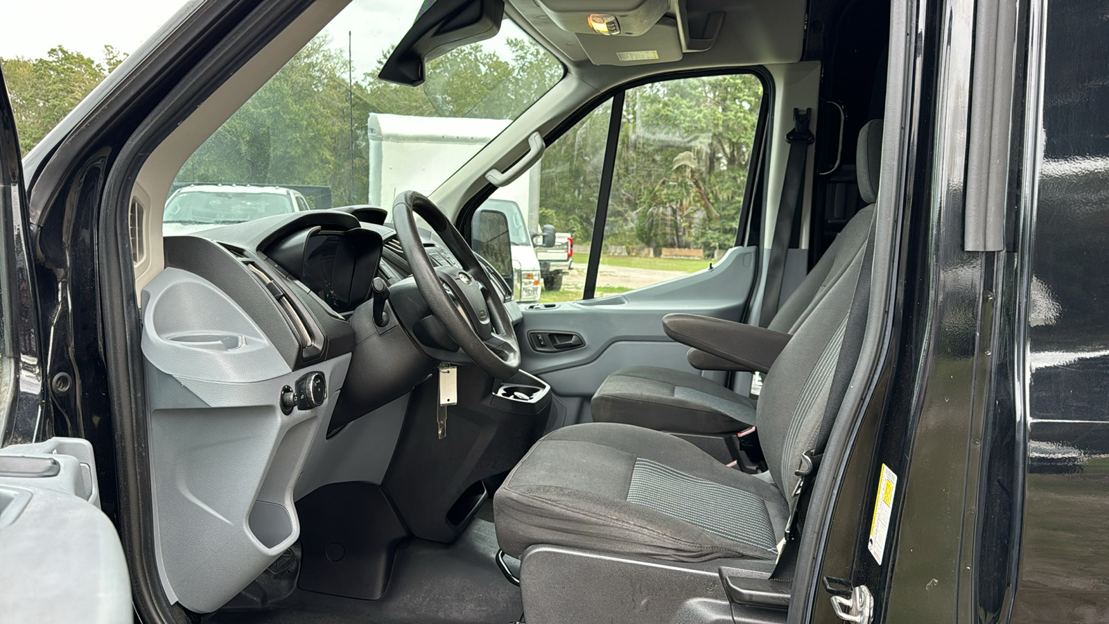 2019 Ford Transit-350 Base 16