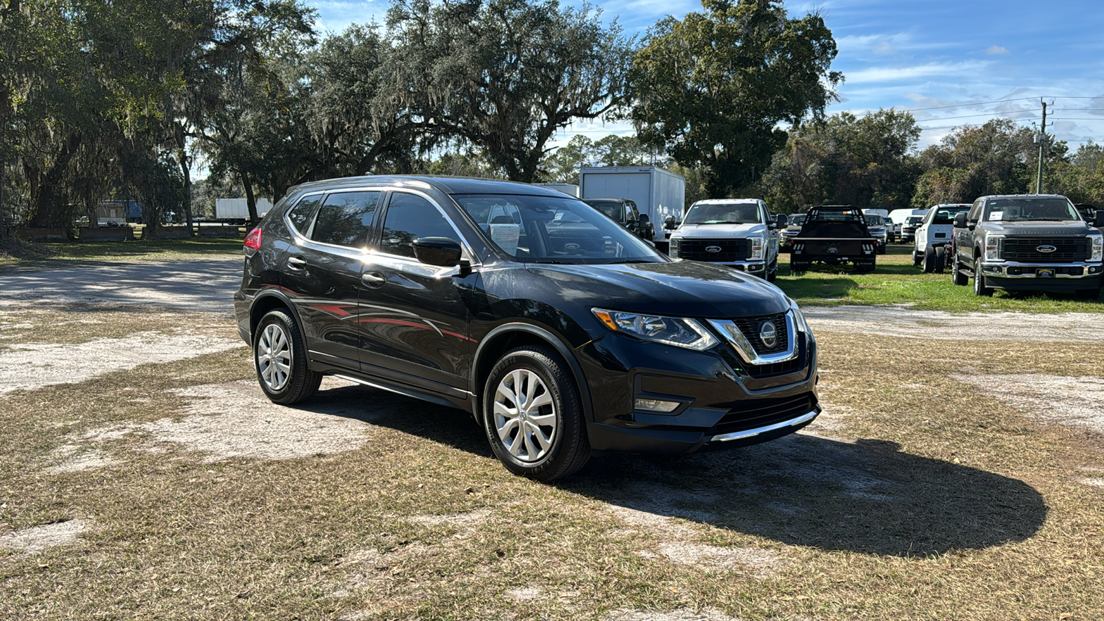 2020 Nissan Rogue S 1