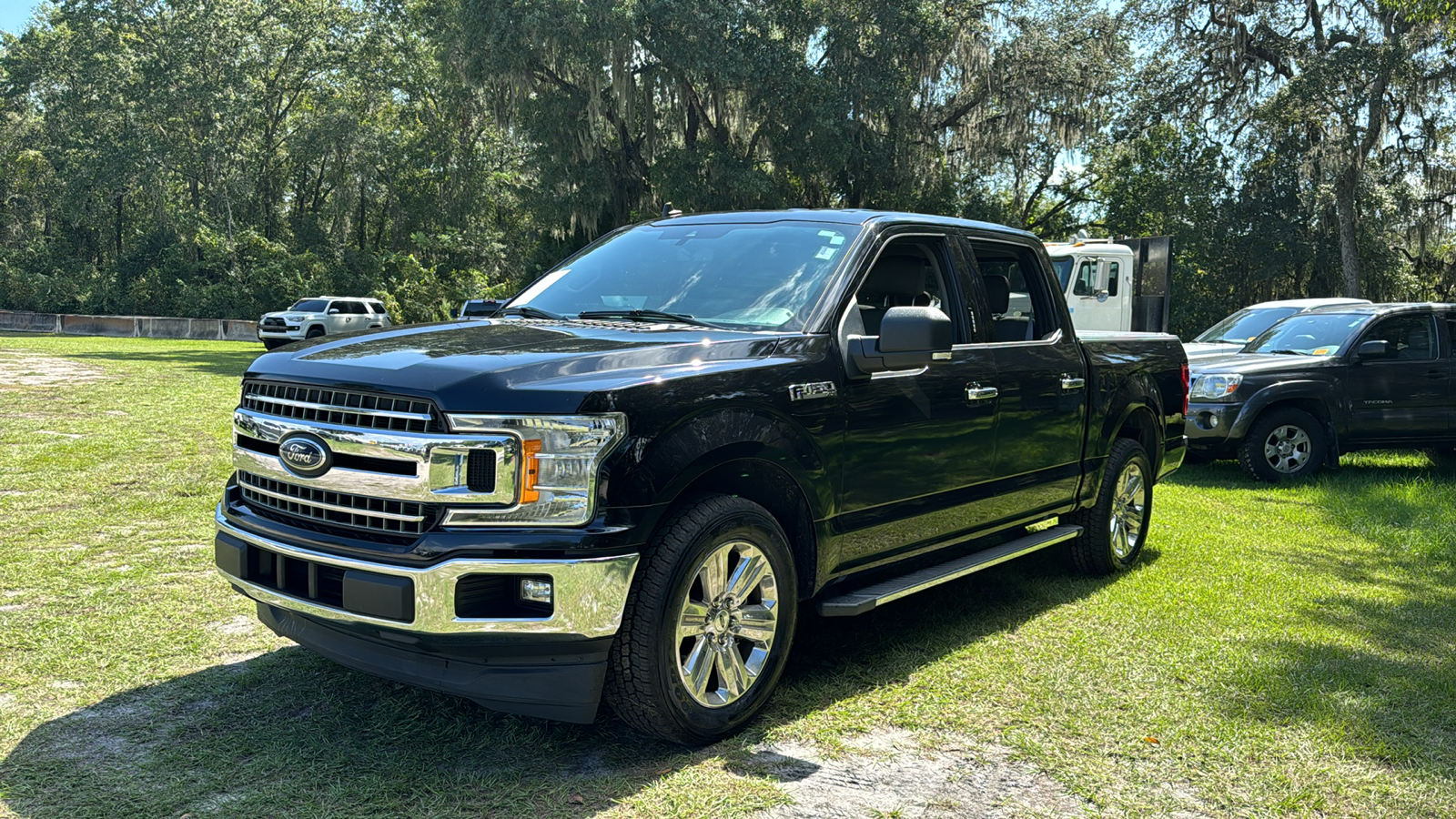 2020 Ford F-150 XLT 2