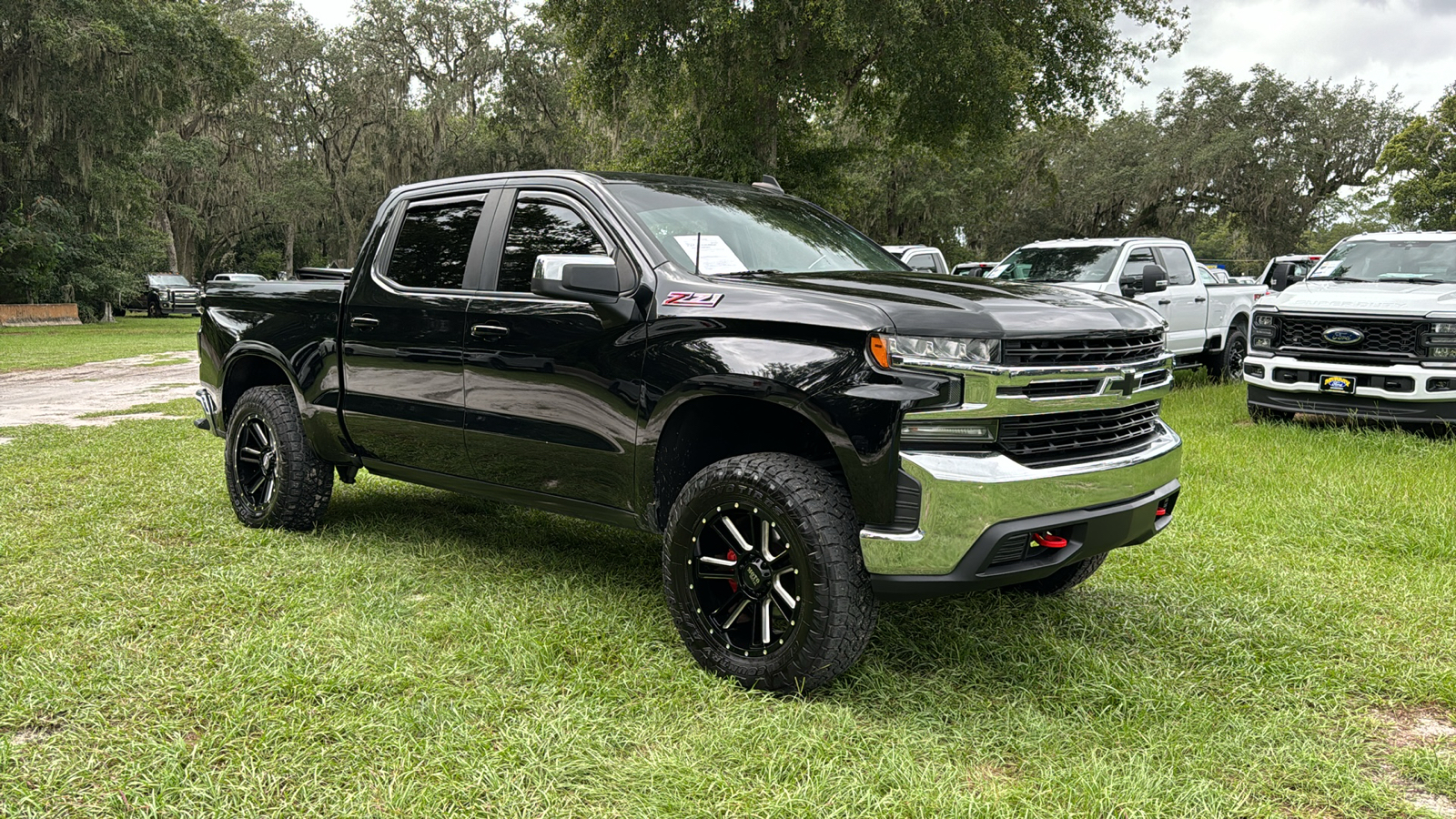 2020 Chevrolet Silverado 1500 LT 1