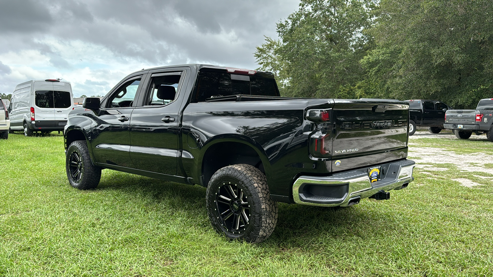 2020 Chevrolet Silverado 1500 LT 4