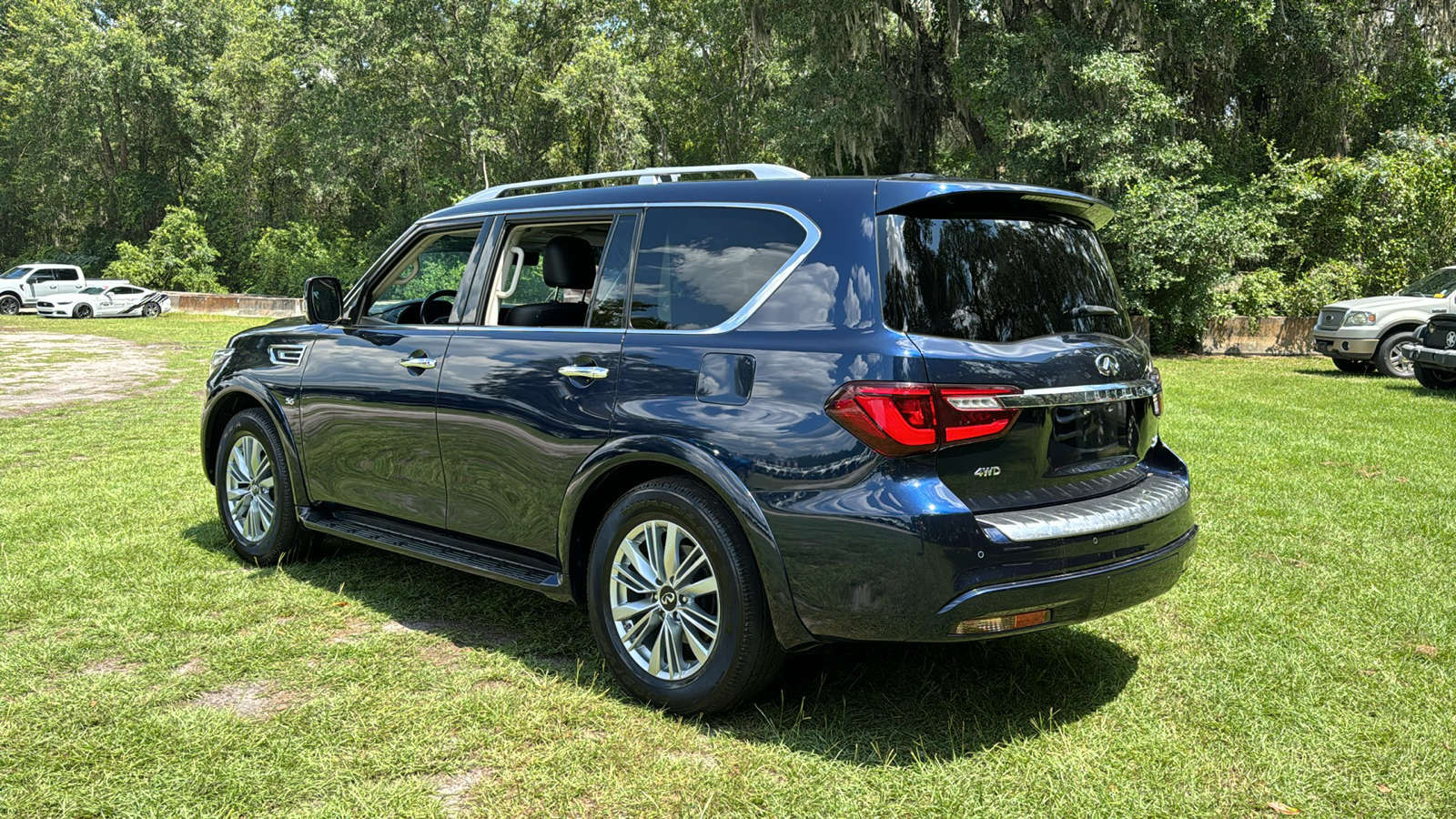 2020 INFINITI QX80 LUXE 4