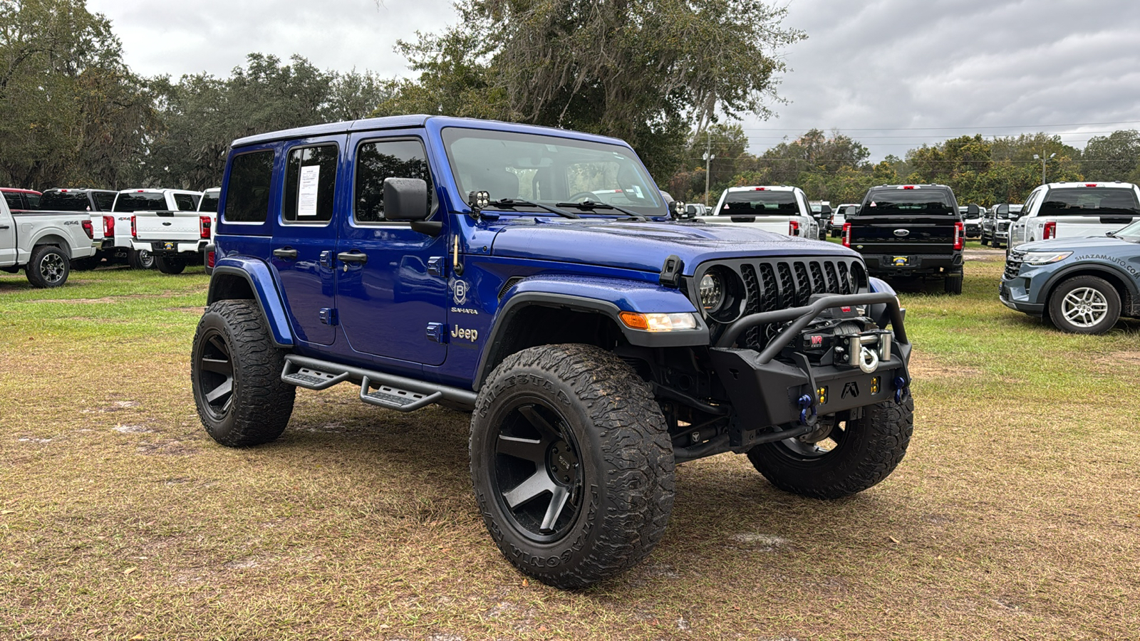 2020 Jeep Wrangler Unlimited Sahara 8