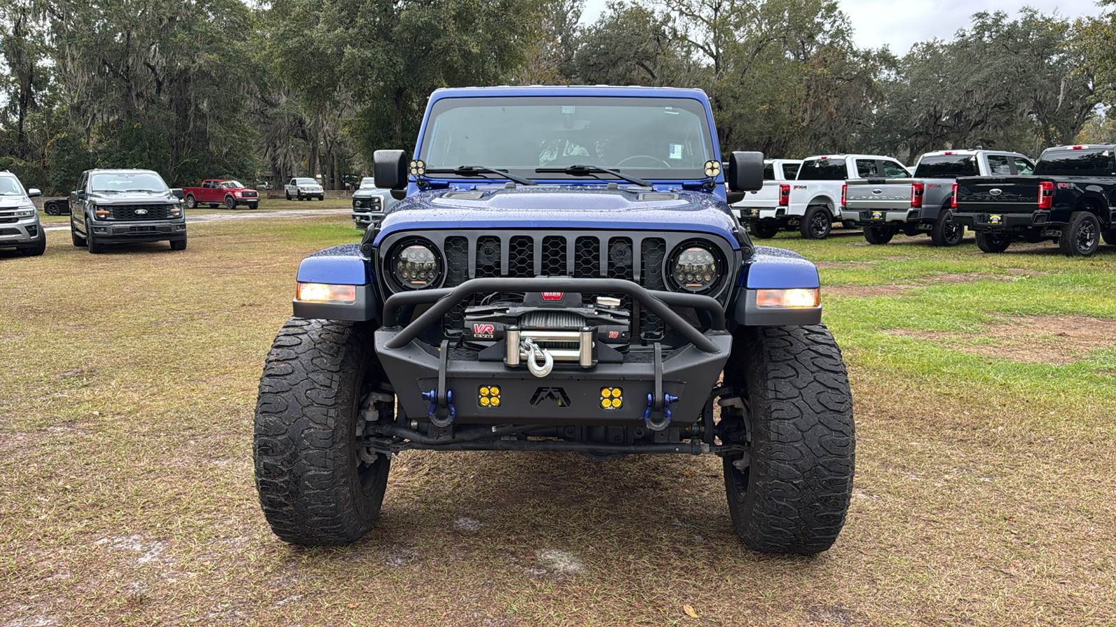 2020 Jeep Wrangler Unlimited Sahara 9