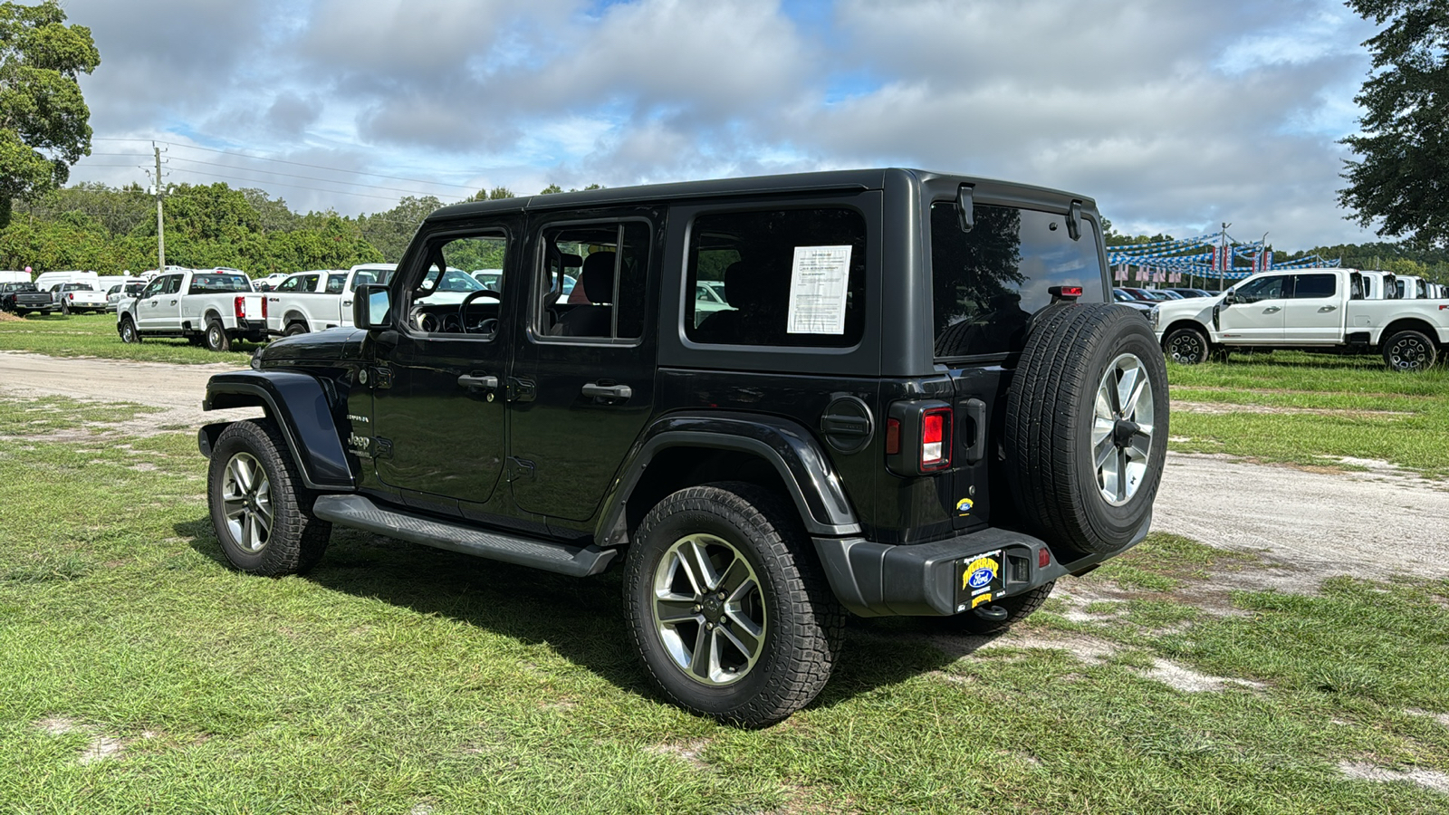 2020 Jeep Wrangler Unlimited Sahara 4