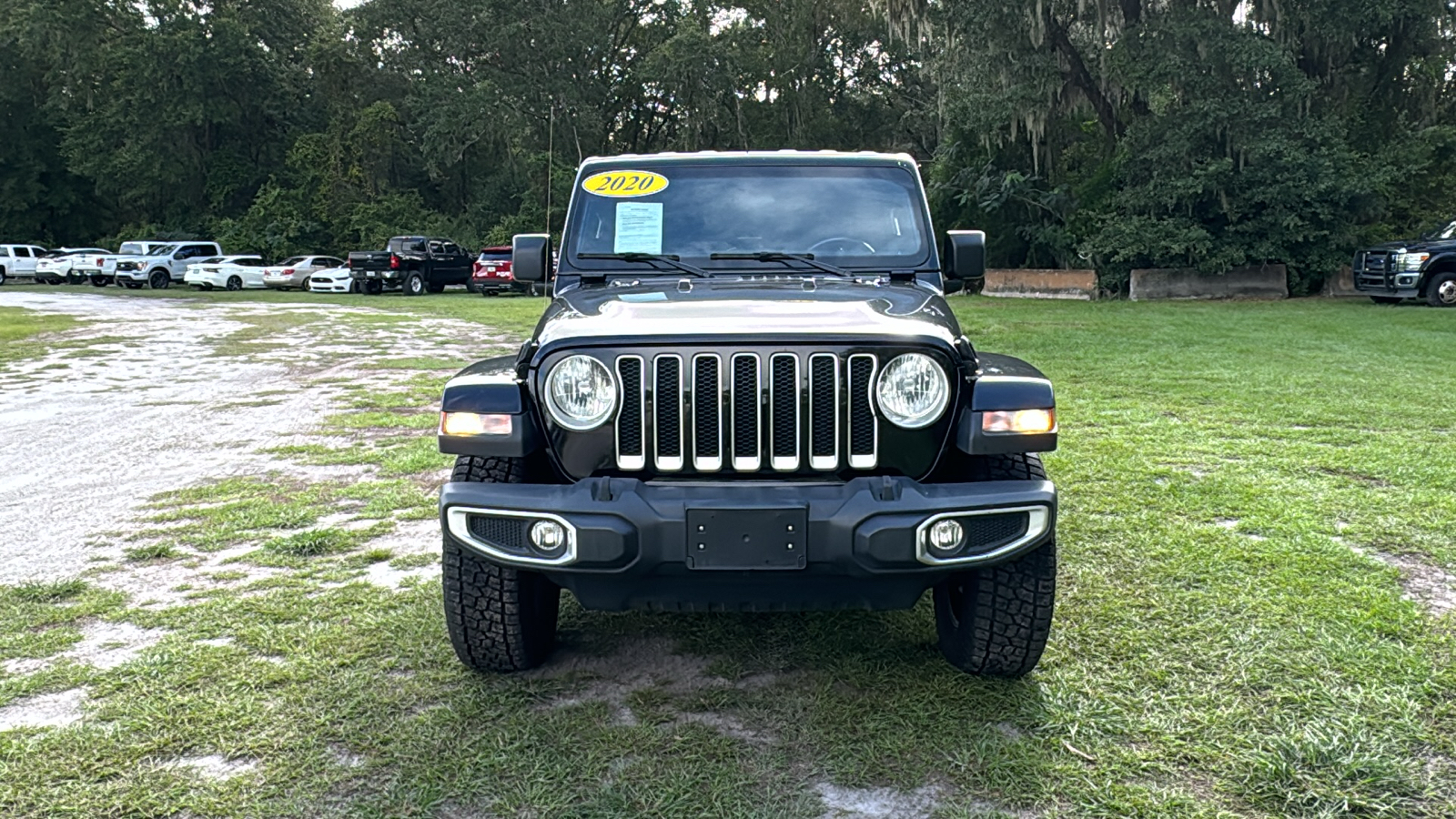 2020 Jeep Wrangler Unlimited Sahara 10