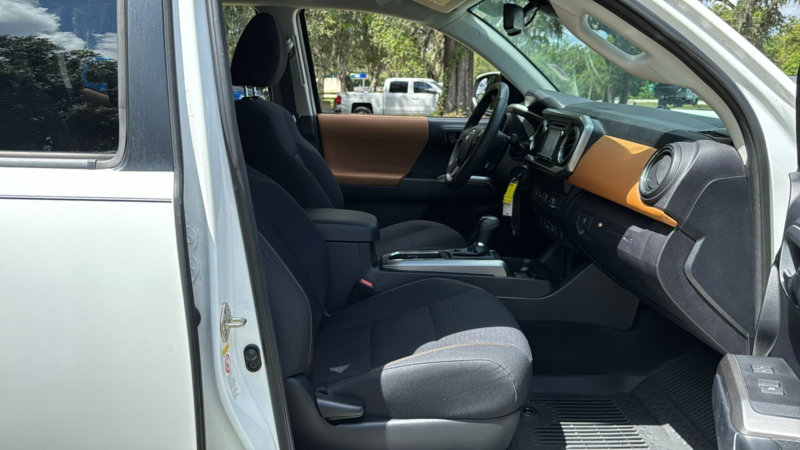 2019 Toyota Tacoma TRD Sport 8